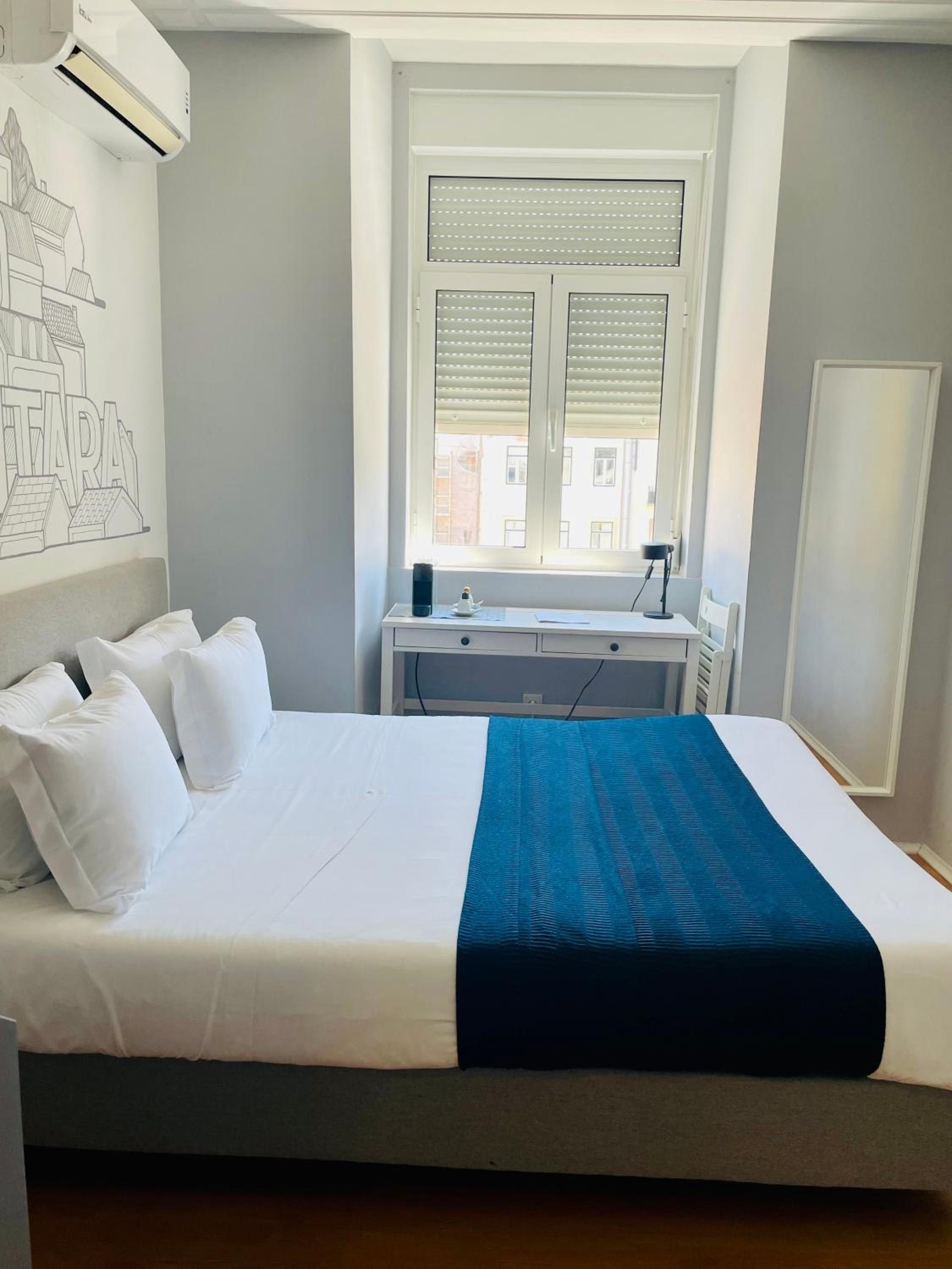 Double Room with Private Bathroom photo 2
