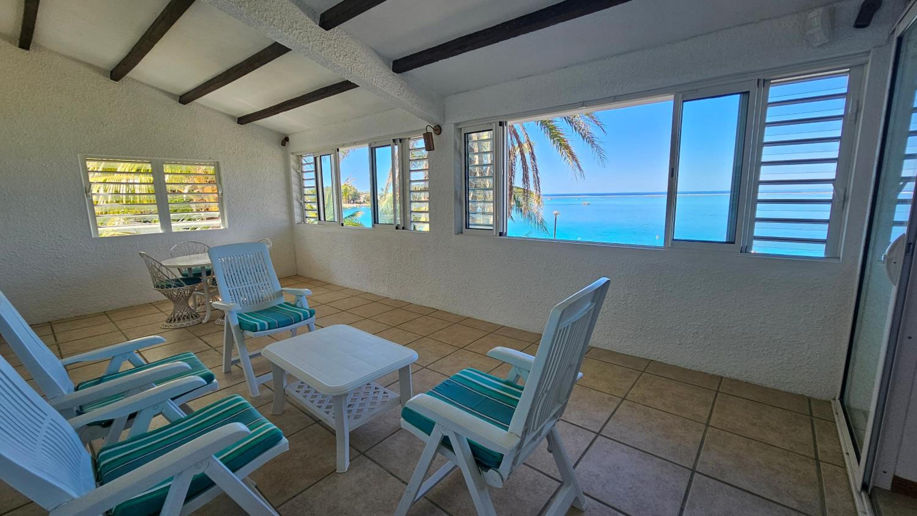 Apartment with Sea View photo 2