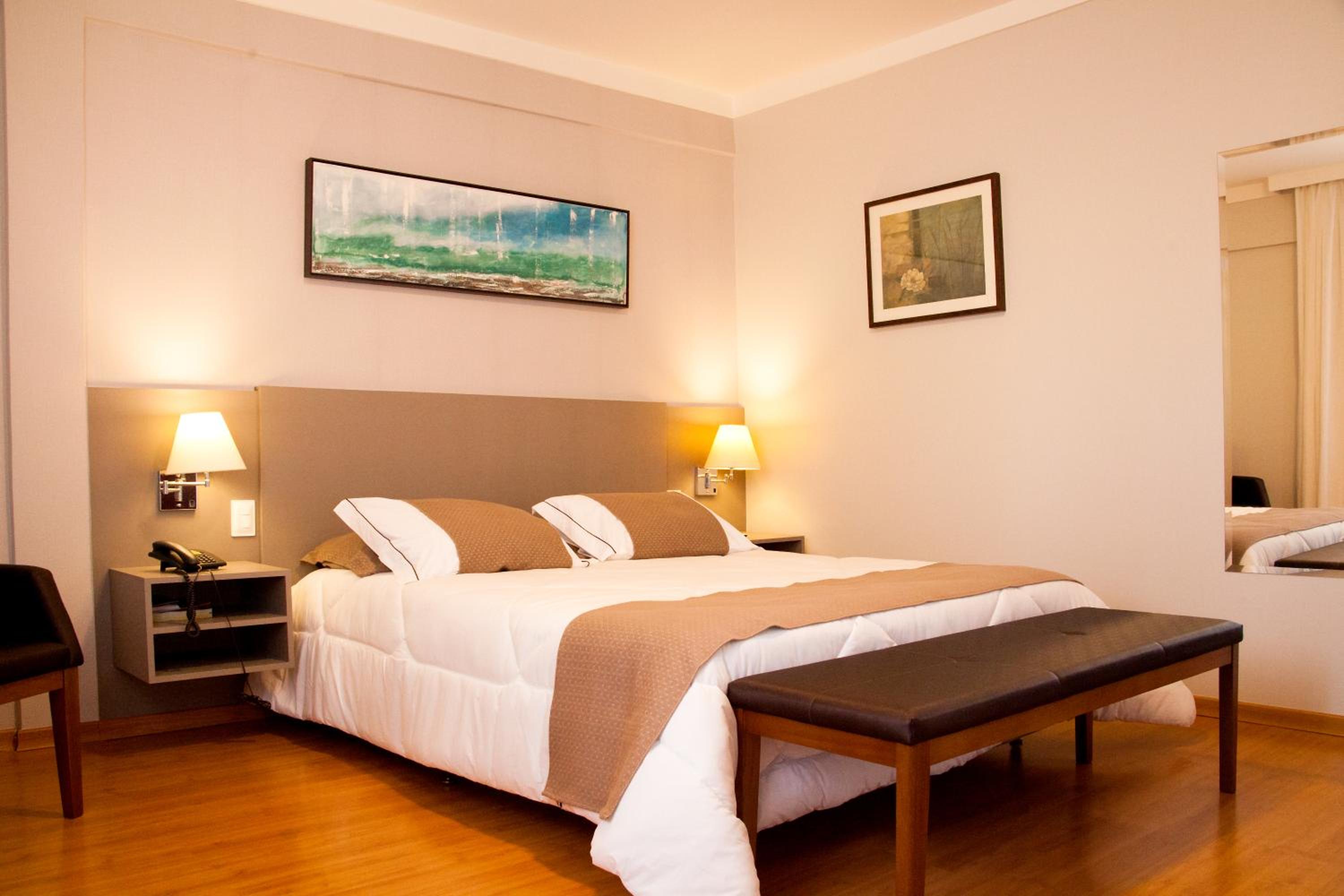 Deluxe Queen Room photo 1