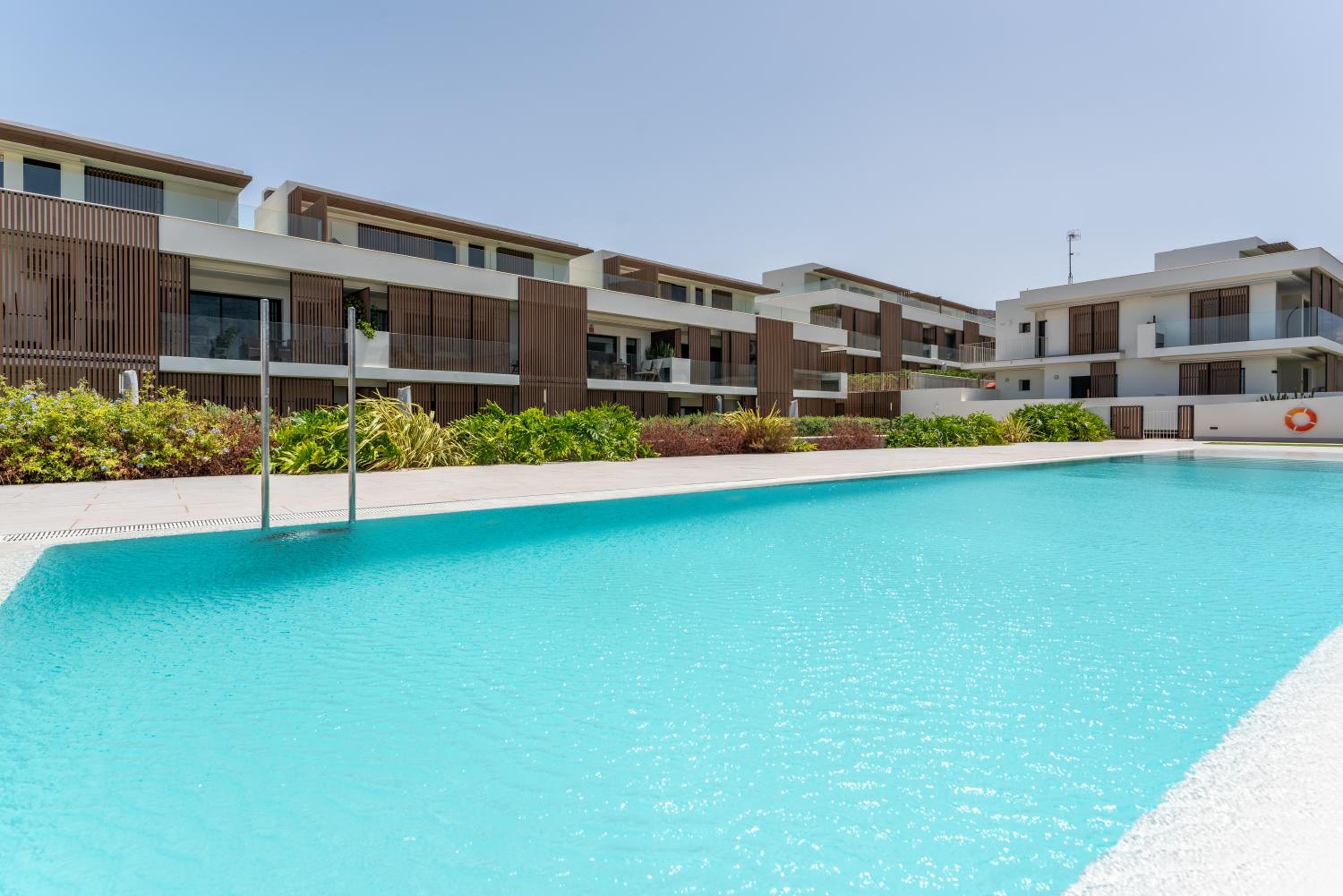 Two-Bedroom Apartment with Terrace and Sea View photo 3