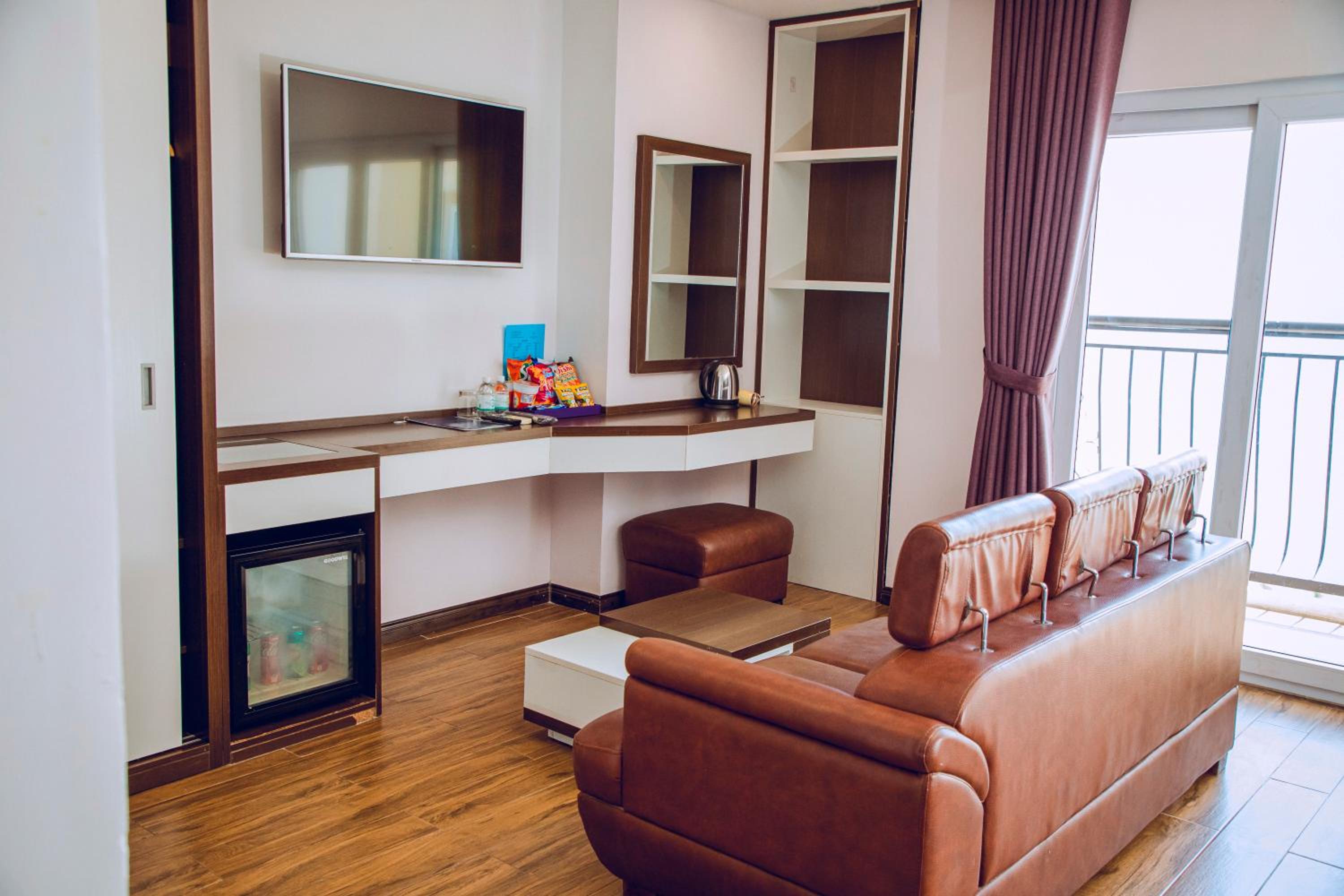 Family Room with Balcony - Photo 13