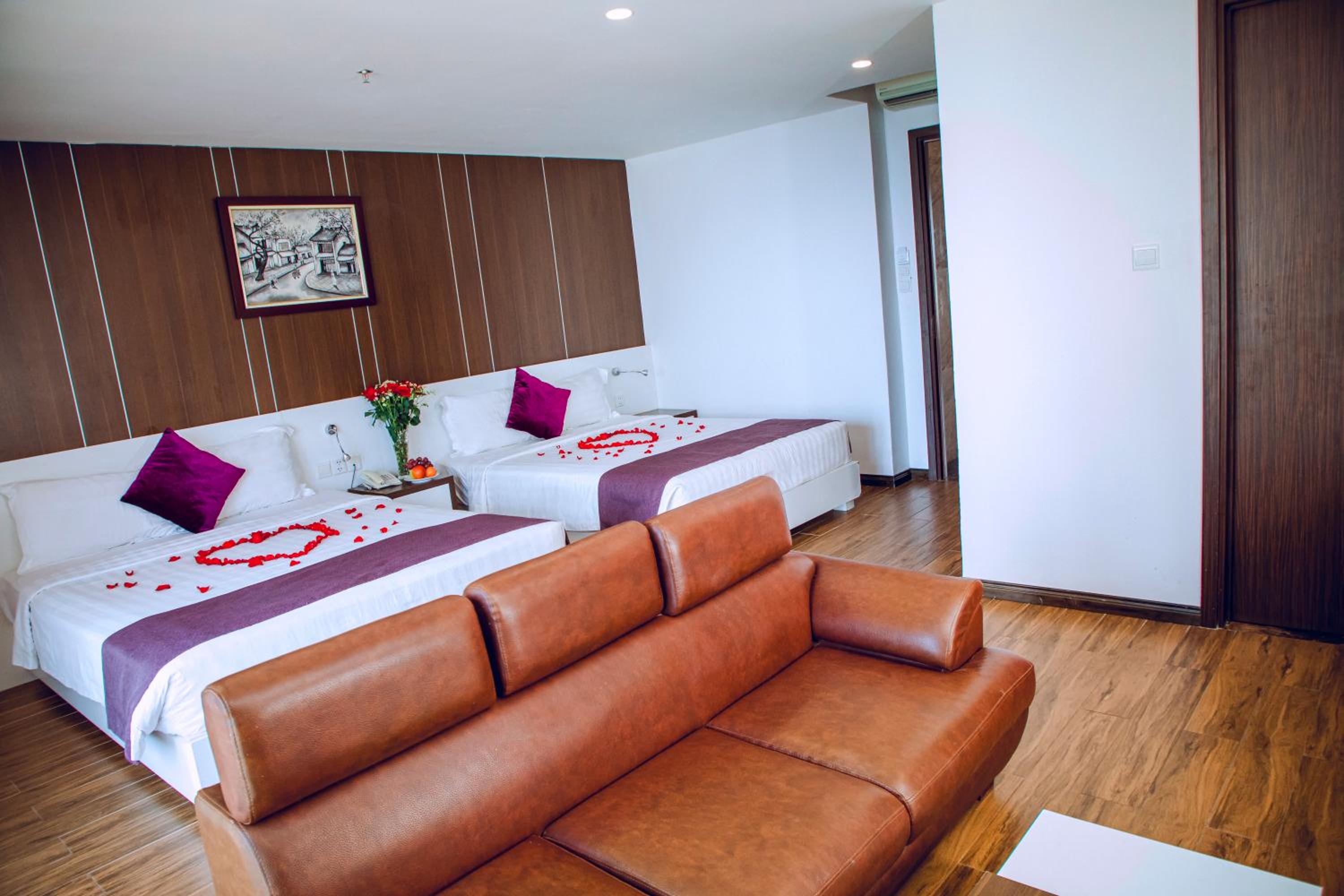 Family Room with Balcony - Photo 12