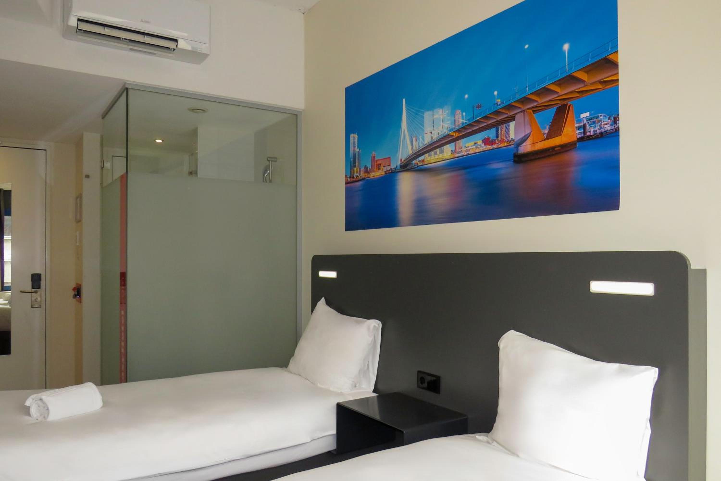 Twin Room photo 2