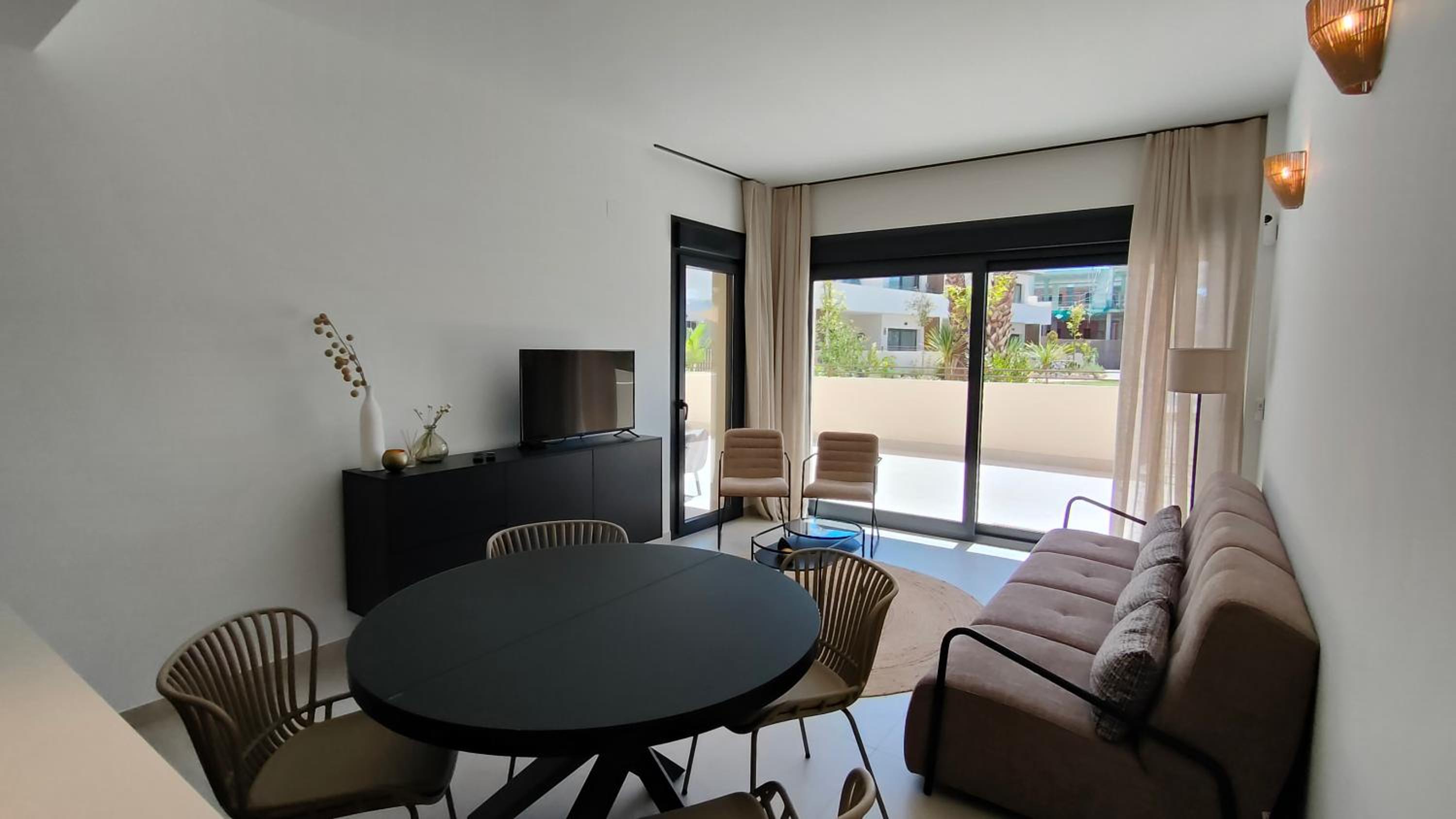 Apartamento con vista a la piscina