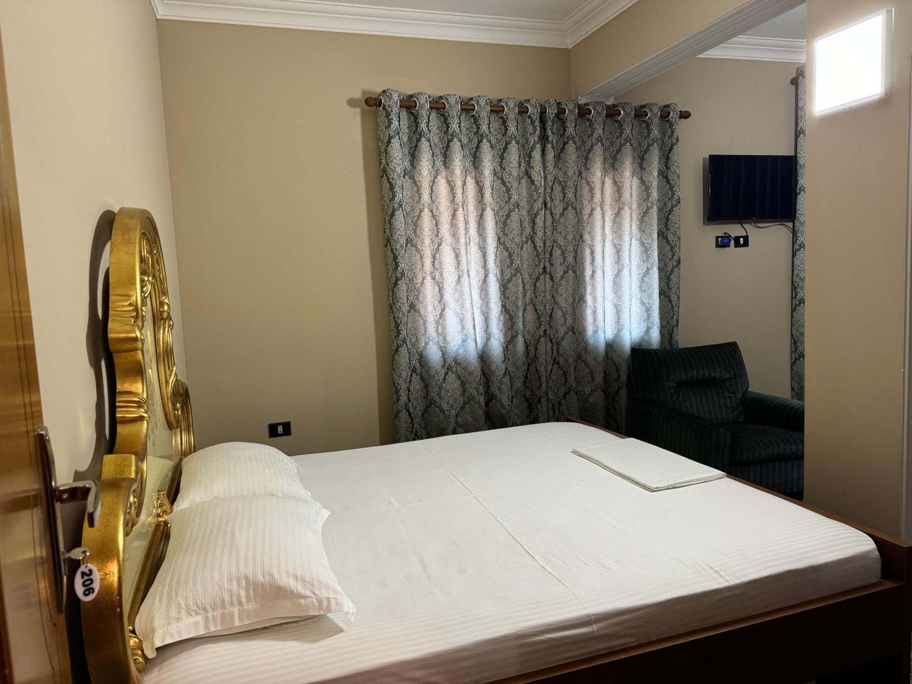 Deluxe Double Room with Balcony and Sea View photo 1