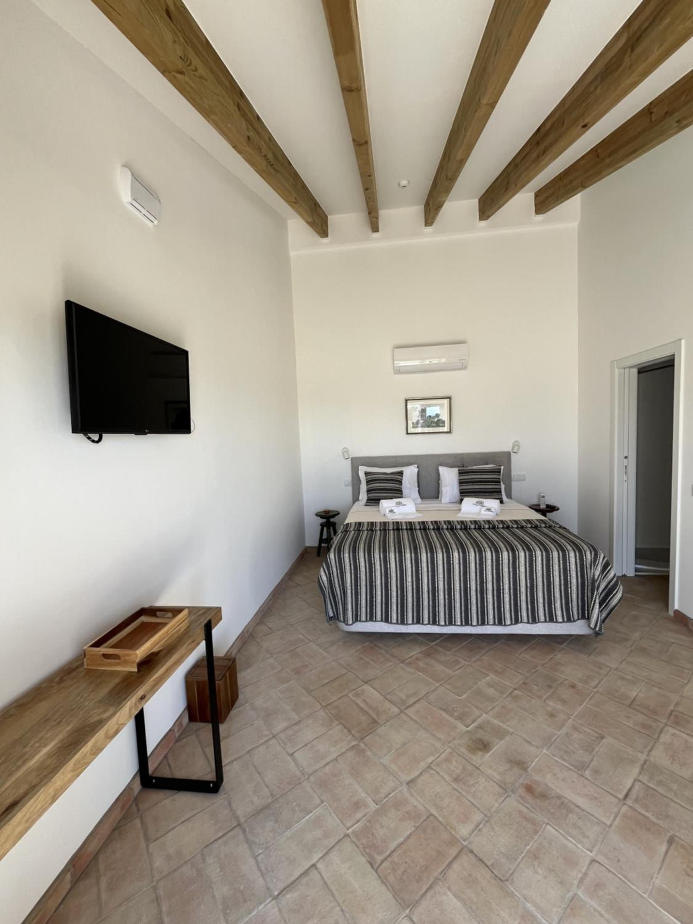 Junior Suite with Garden View