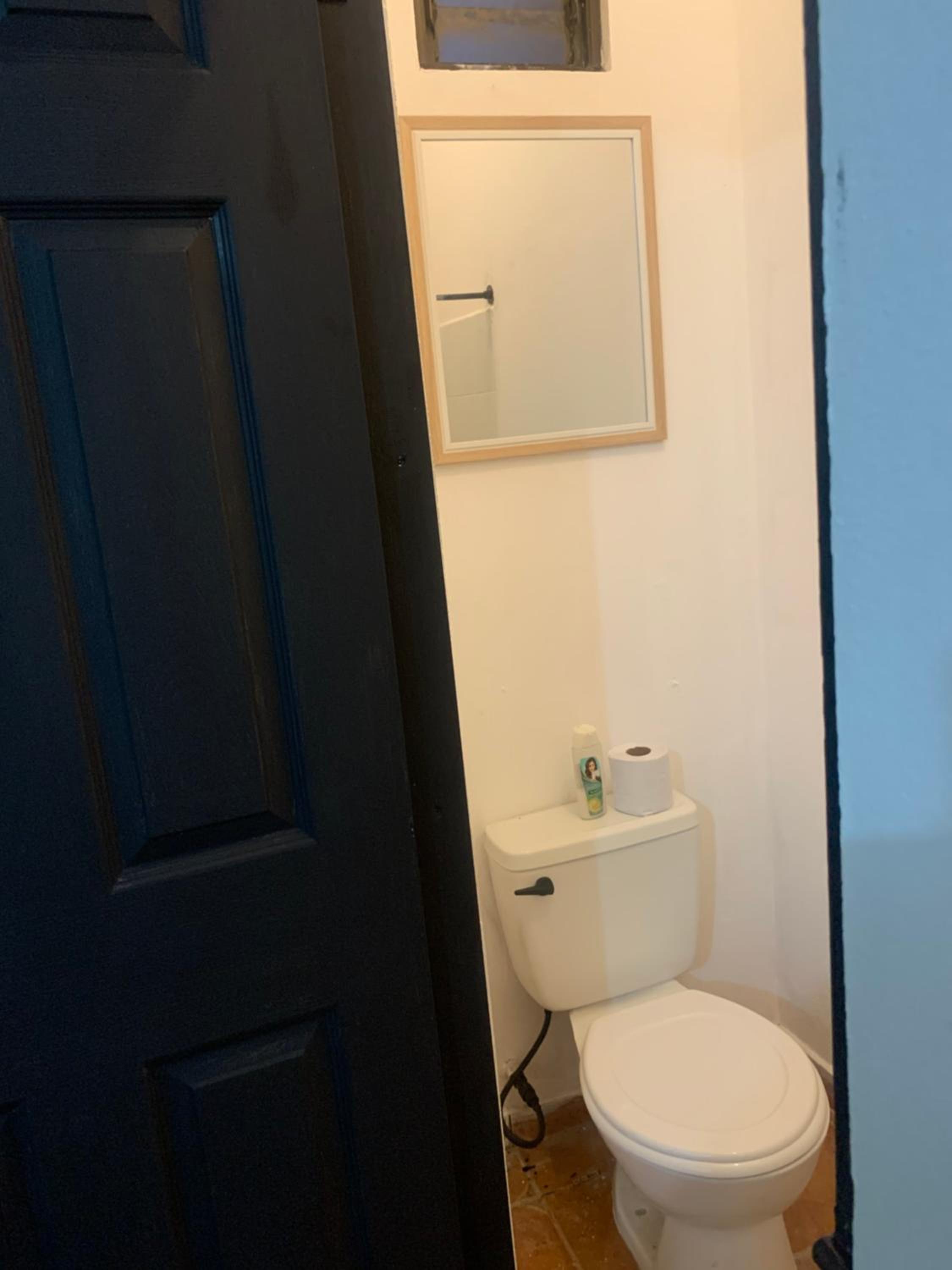 One-Bedroom Apartment photo 3