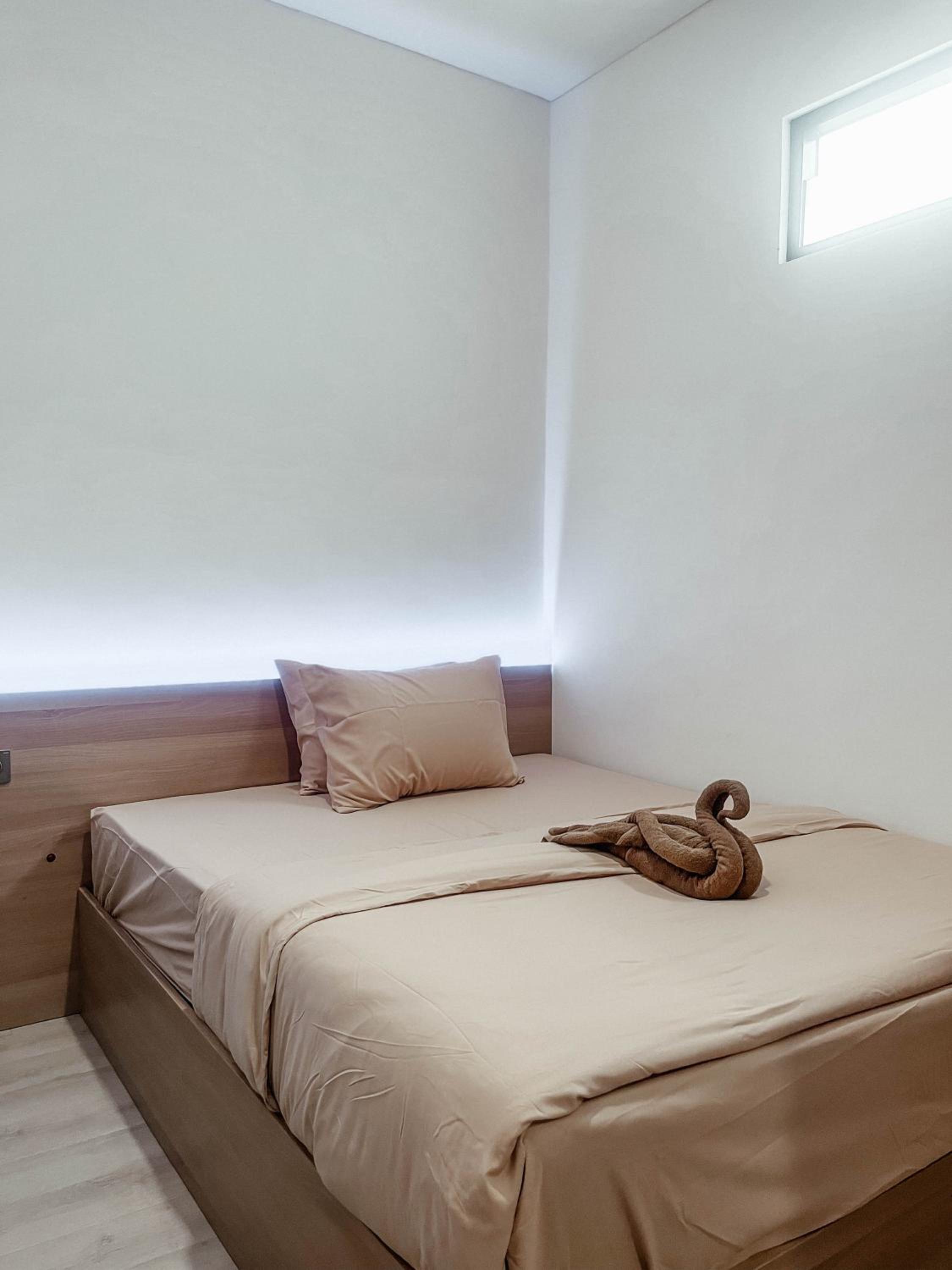 Three-Bedroom Villa photo 2