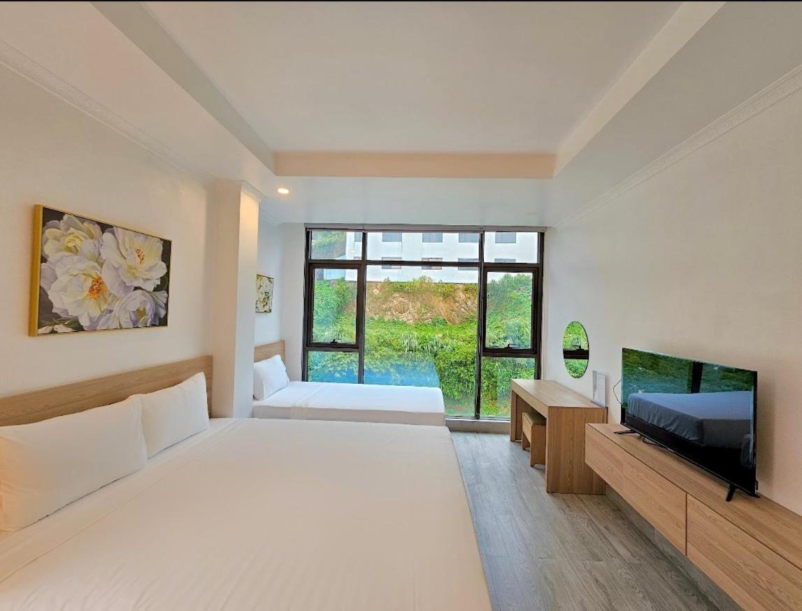 Deluxe Triple Room photo 2