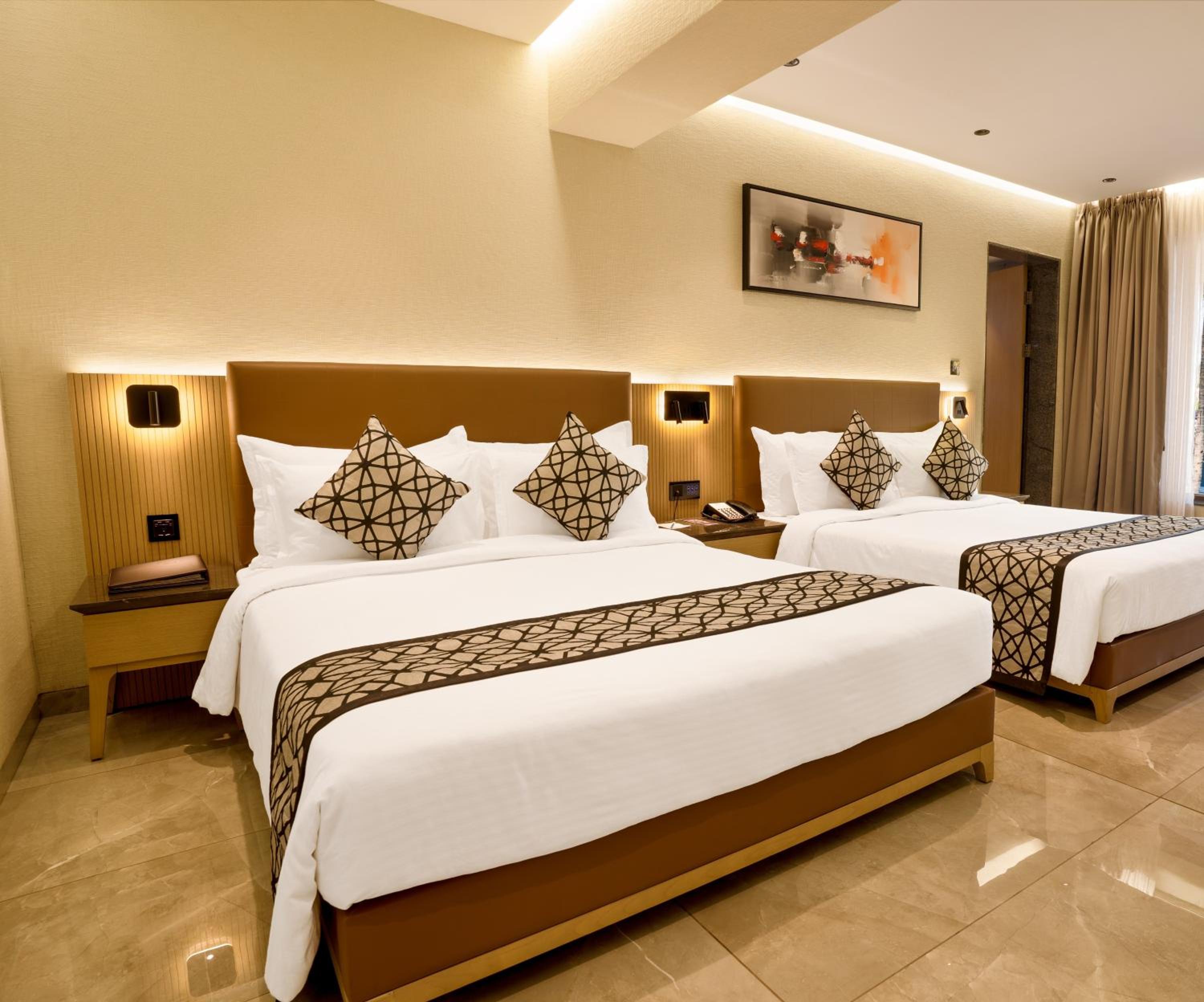 Superior Deluxe Back View Room