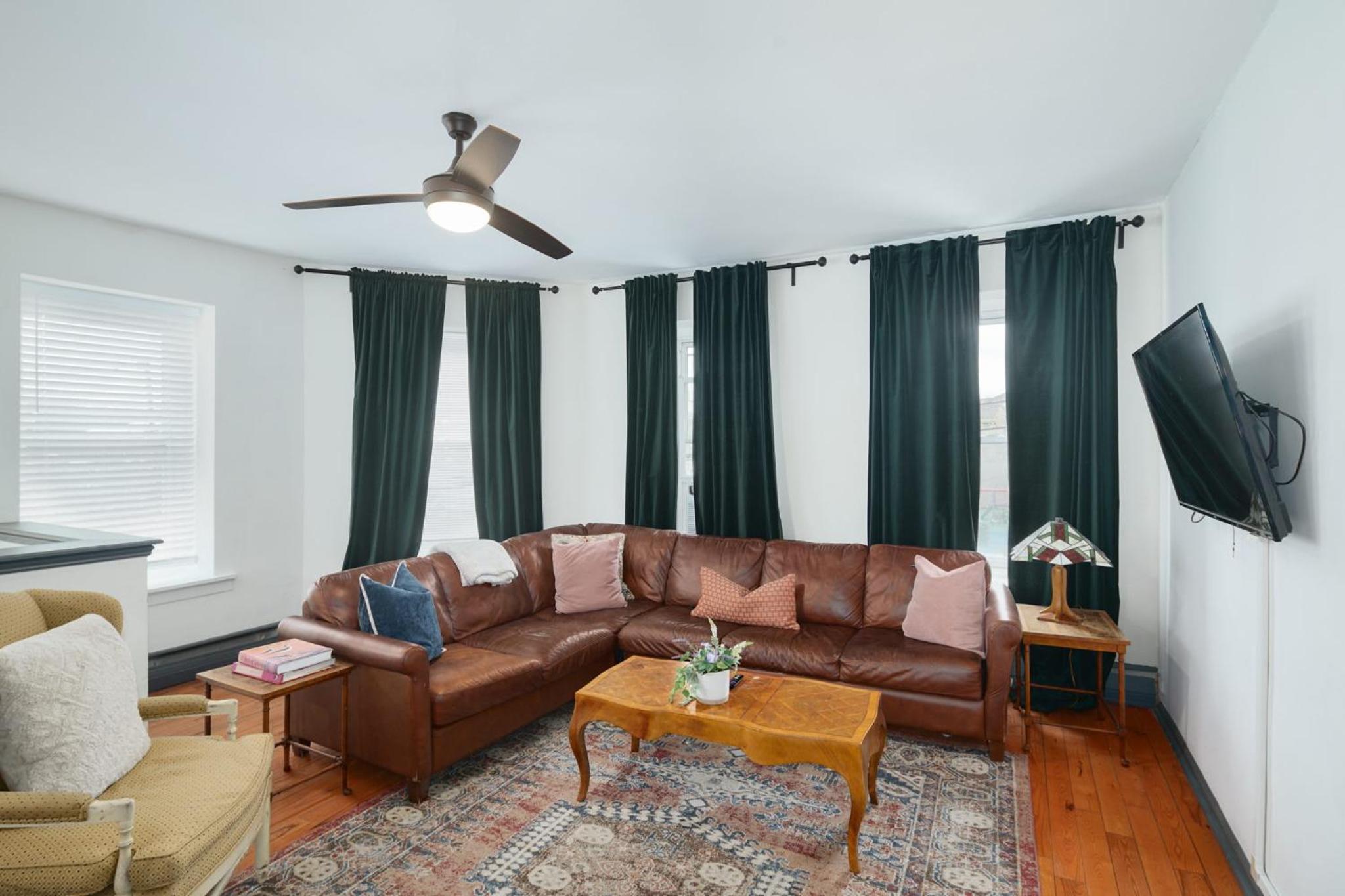 Apartment photo 1