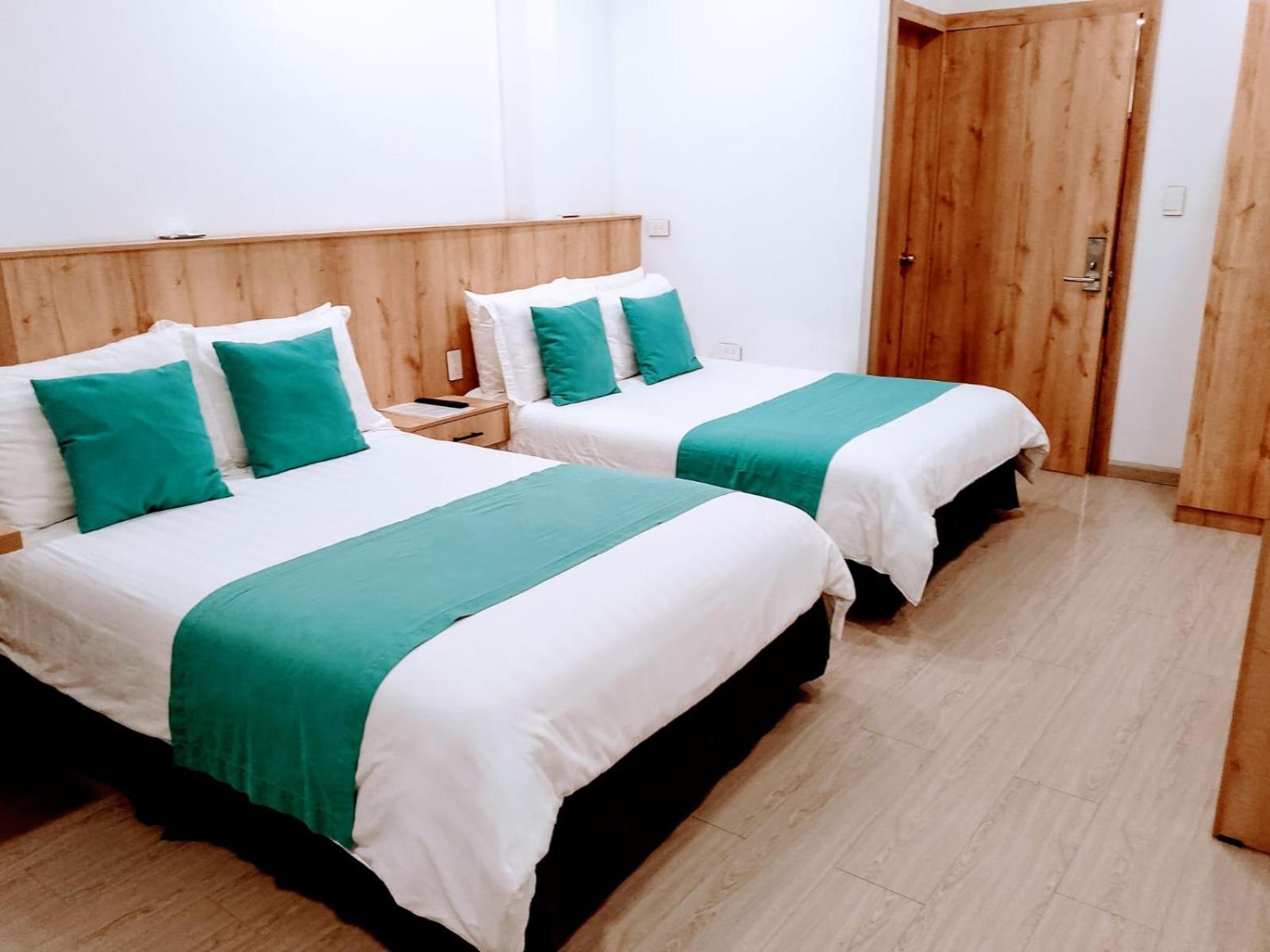 Deluxe Double Or Twin Room photo 3