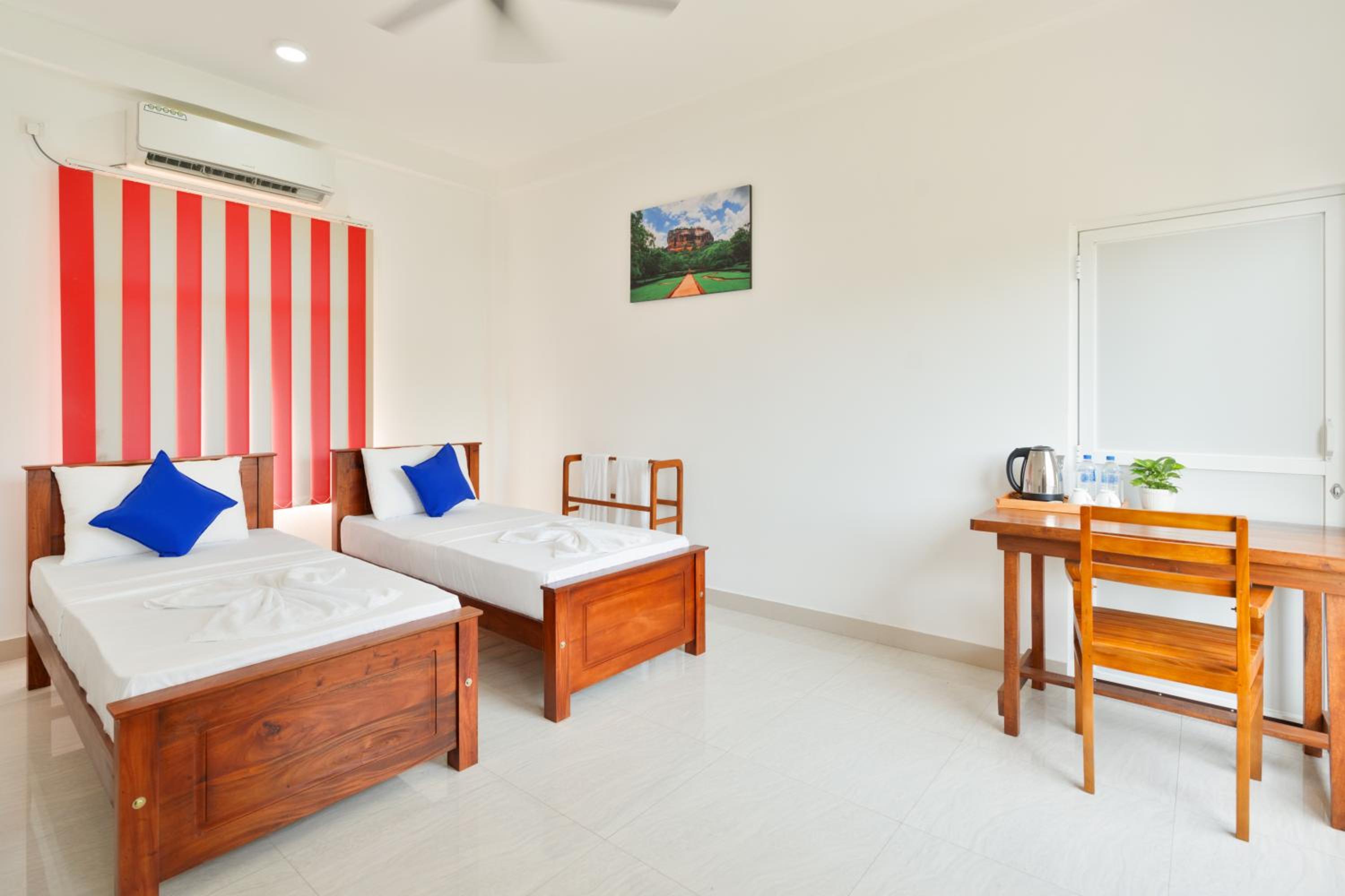 Deluxe Double Or Twin Room With Garden View