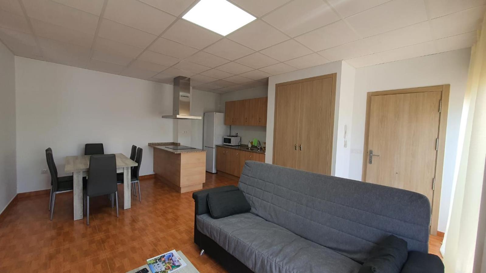One-Bedroom Apartment photo 3