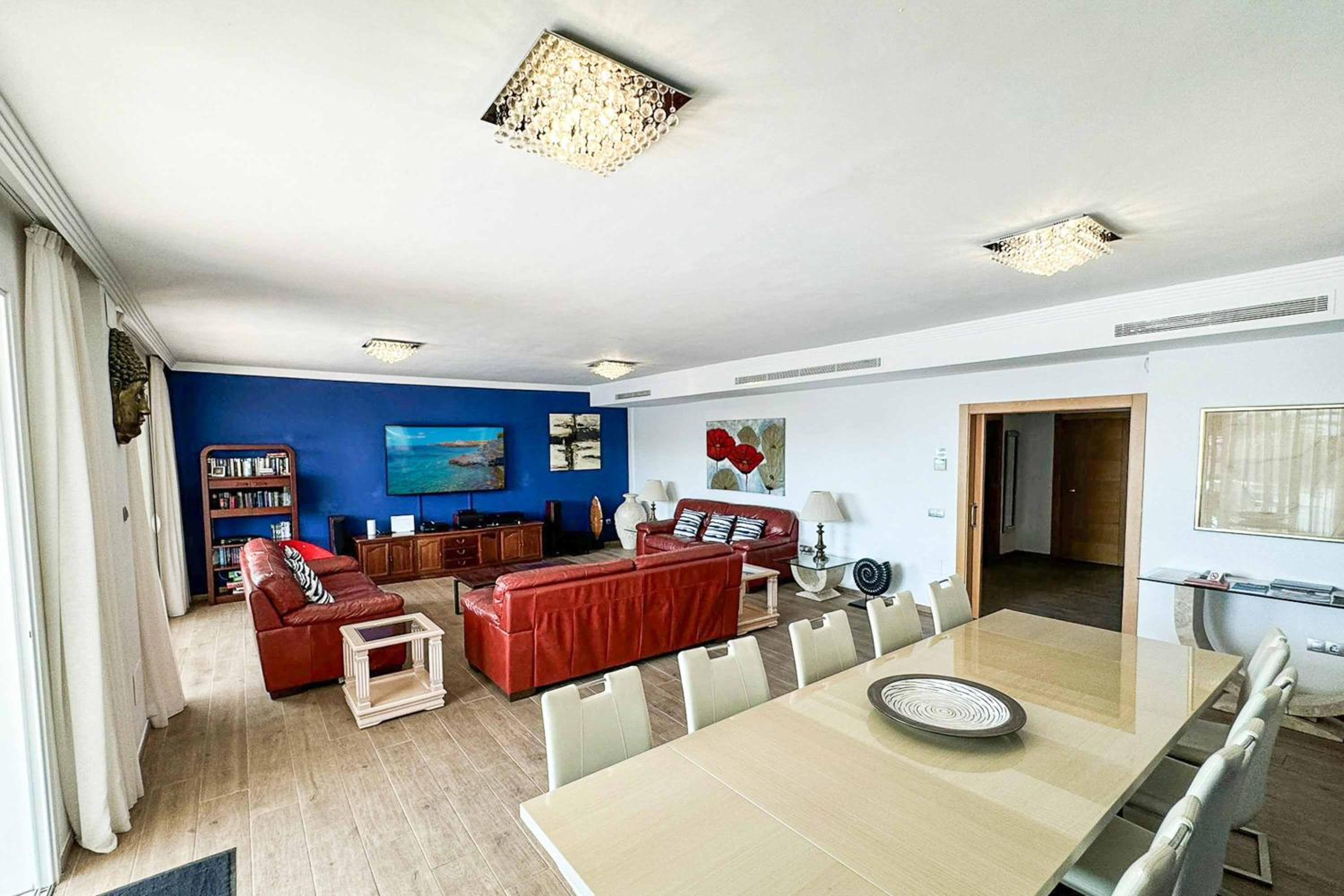 Villa de cinco habitaciones