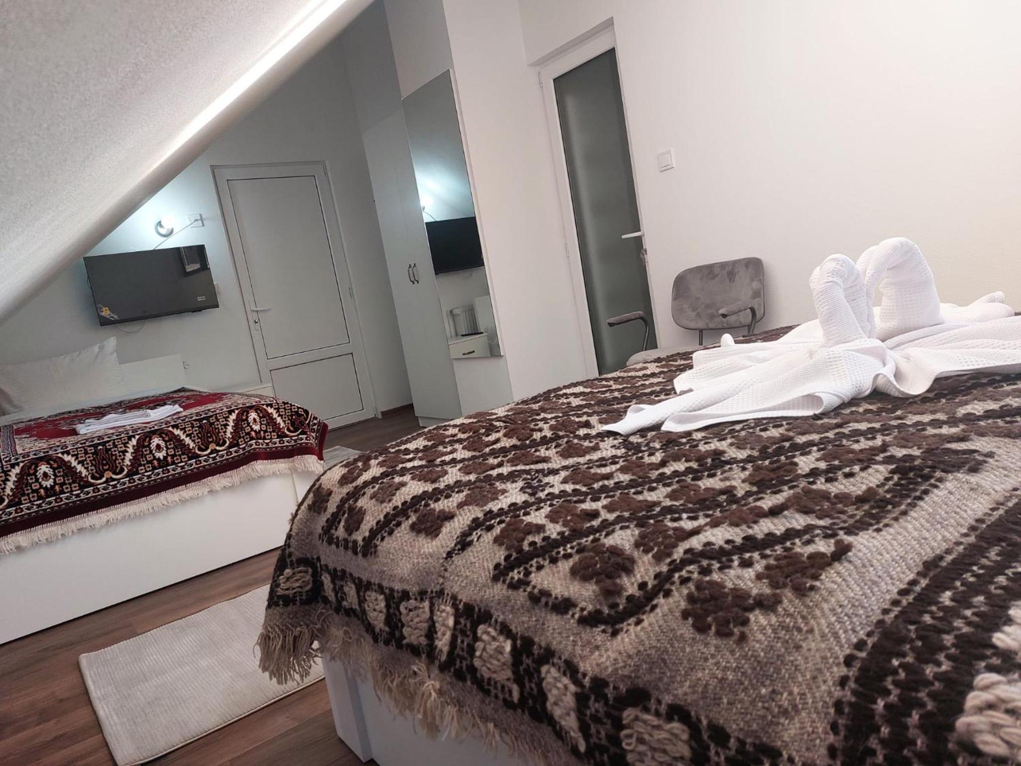 Triple Room with Mountain View photo 3
