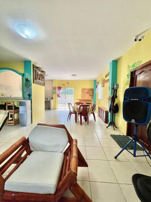 One-Bedroom House photo 3