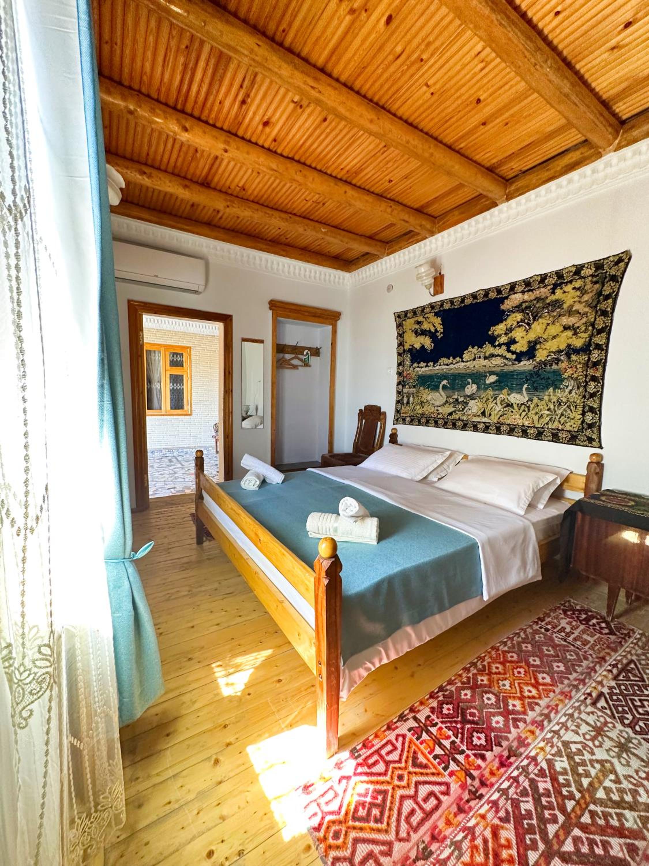 Twin Room With Bathroom photo 2