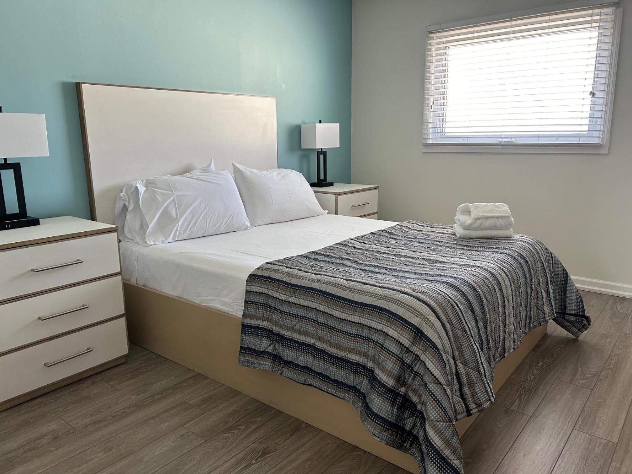 One Bedroom Suite  - Photo 4