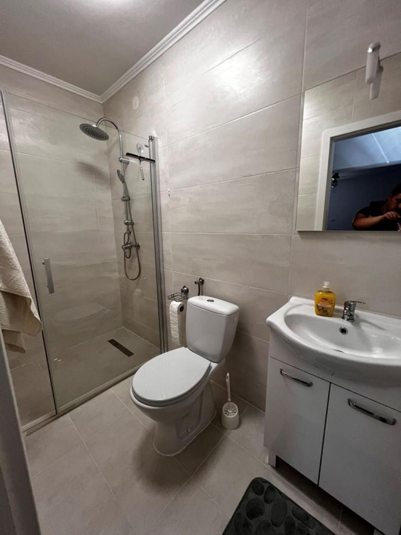 Apartment - Photo 11