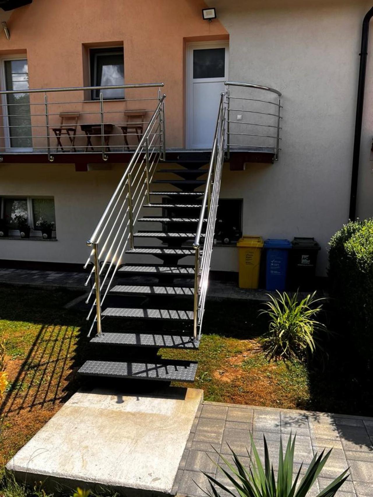 Apartment - Photo 4