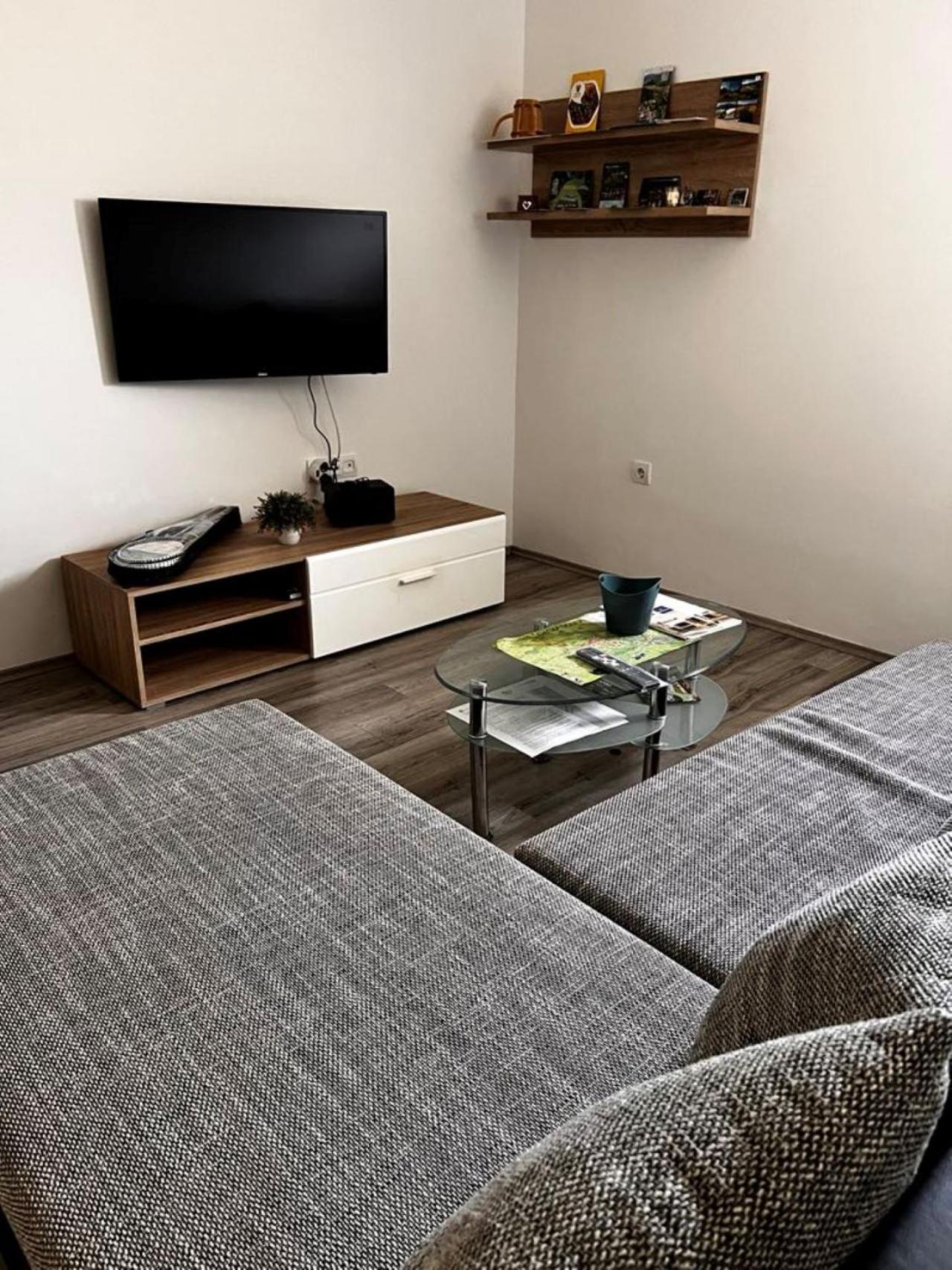Apartment - Photo 5