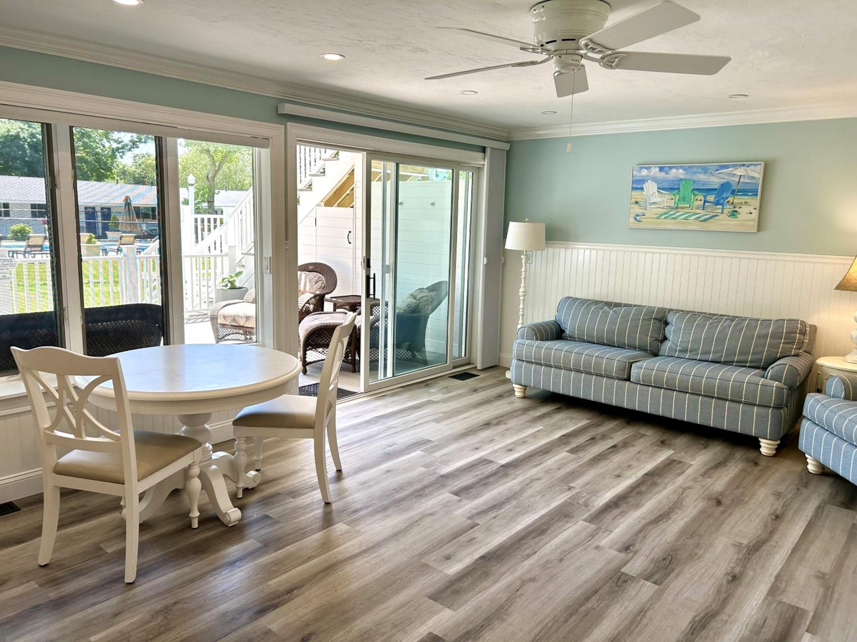Superior King Suite