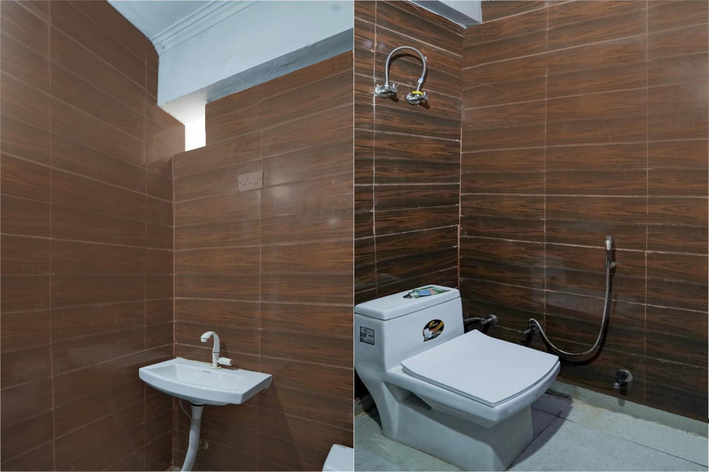 Classic Triple Room photo 2
