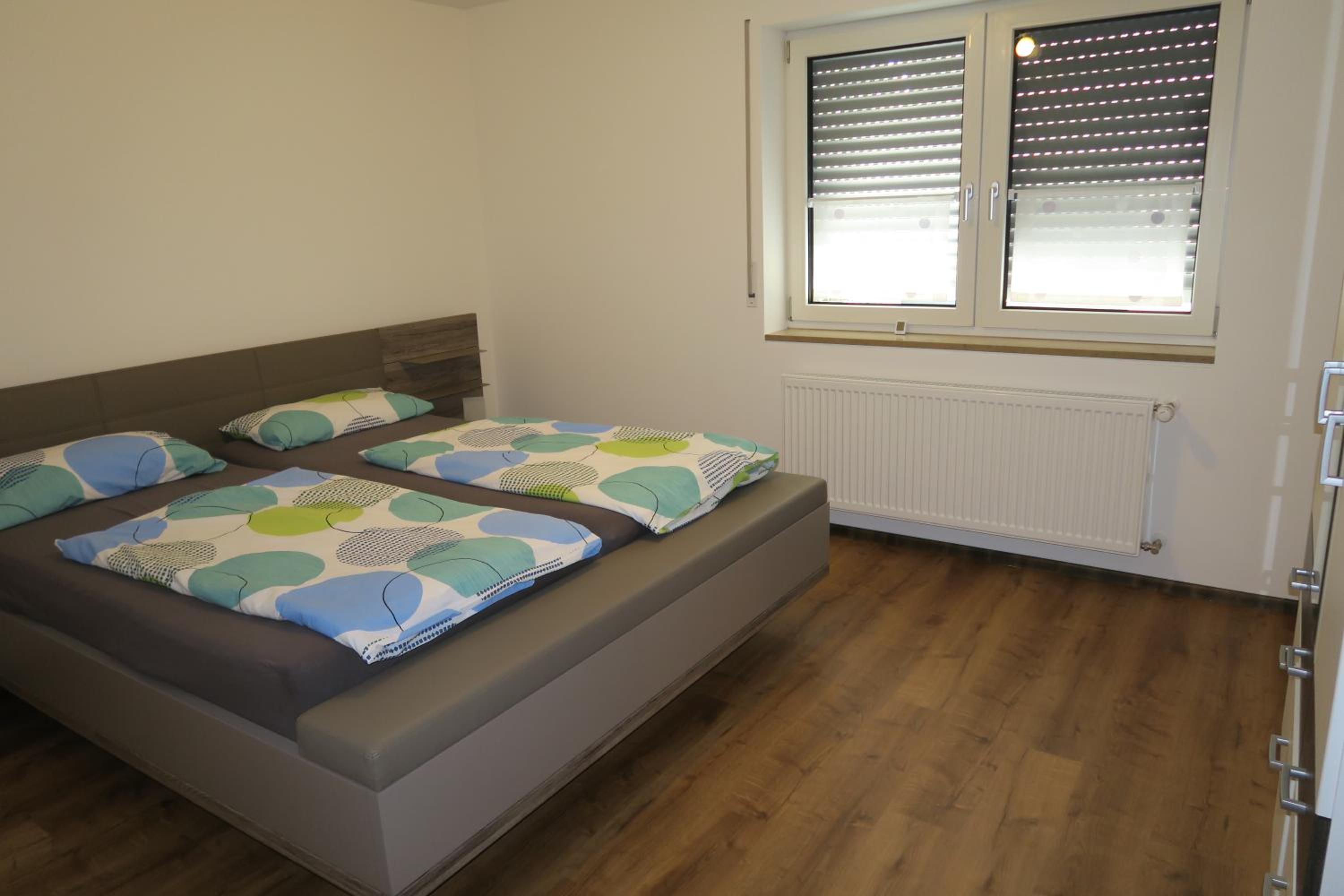 Three-Bedroom Apartment photo 1