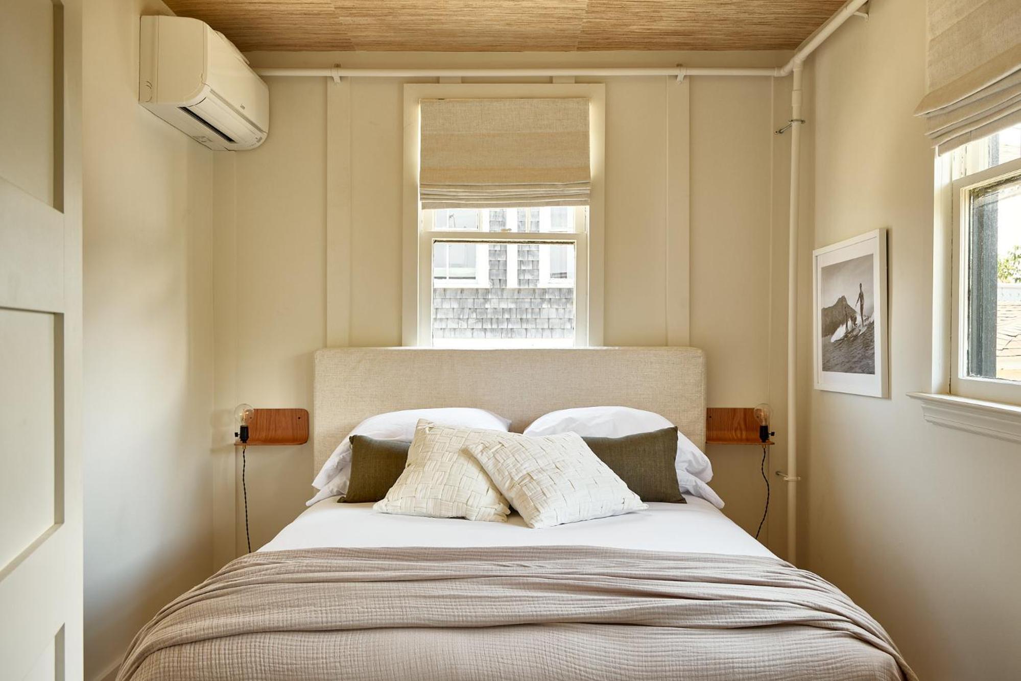 Gables Guest House Two Queen Bedrooms Suite - Photo 2