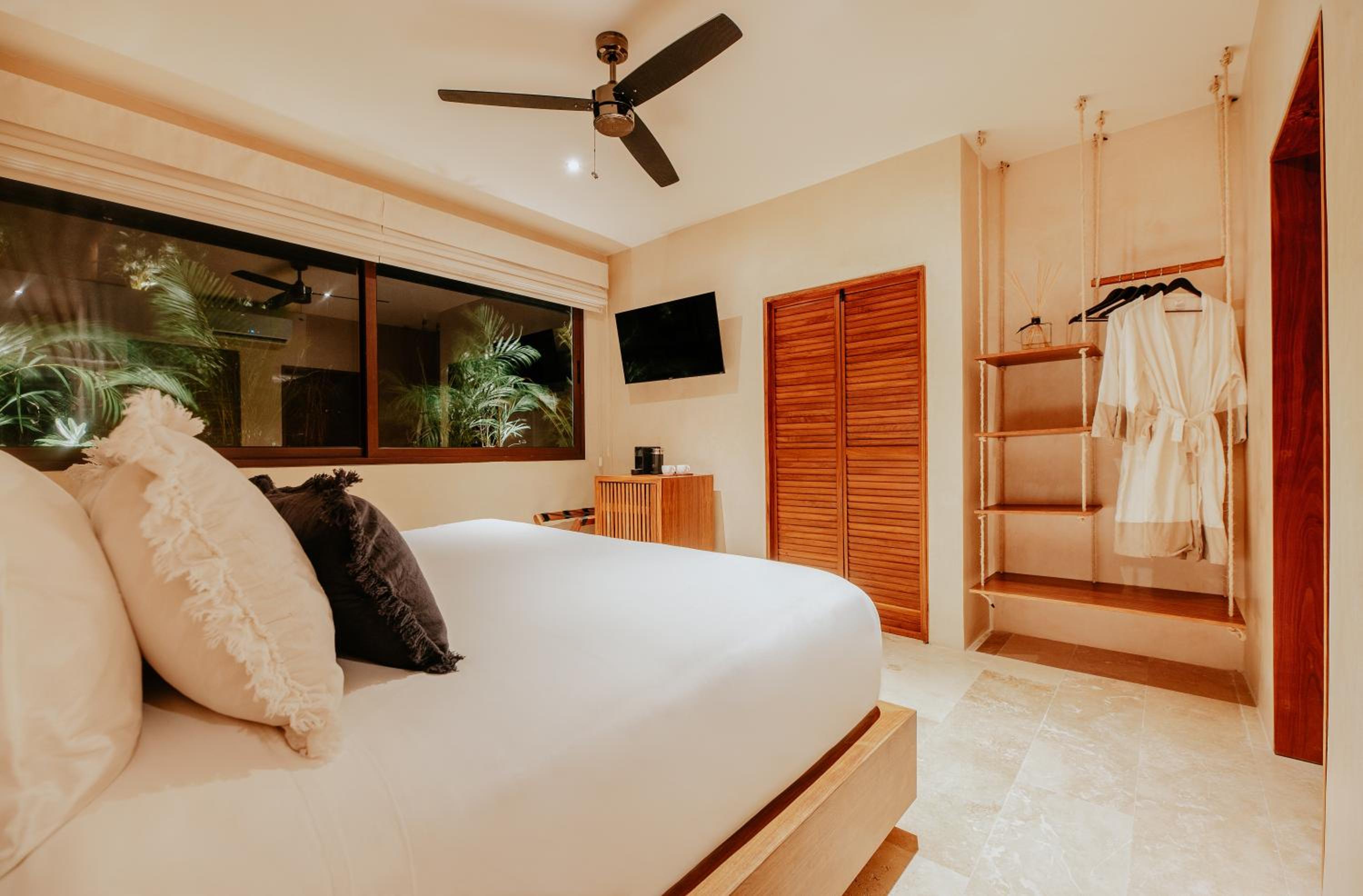 Two-Bedroom Deluxe Apartment