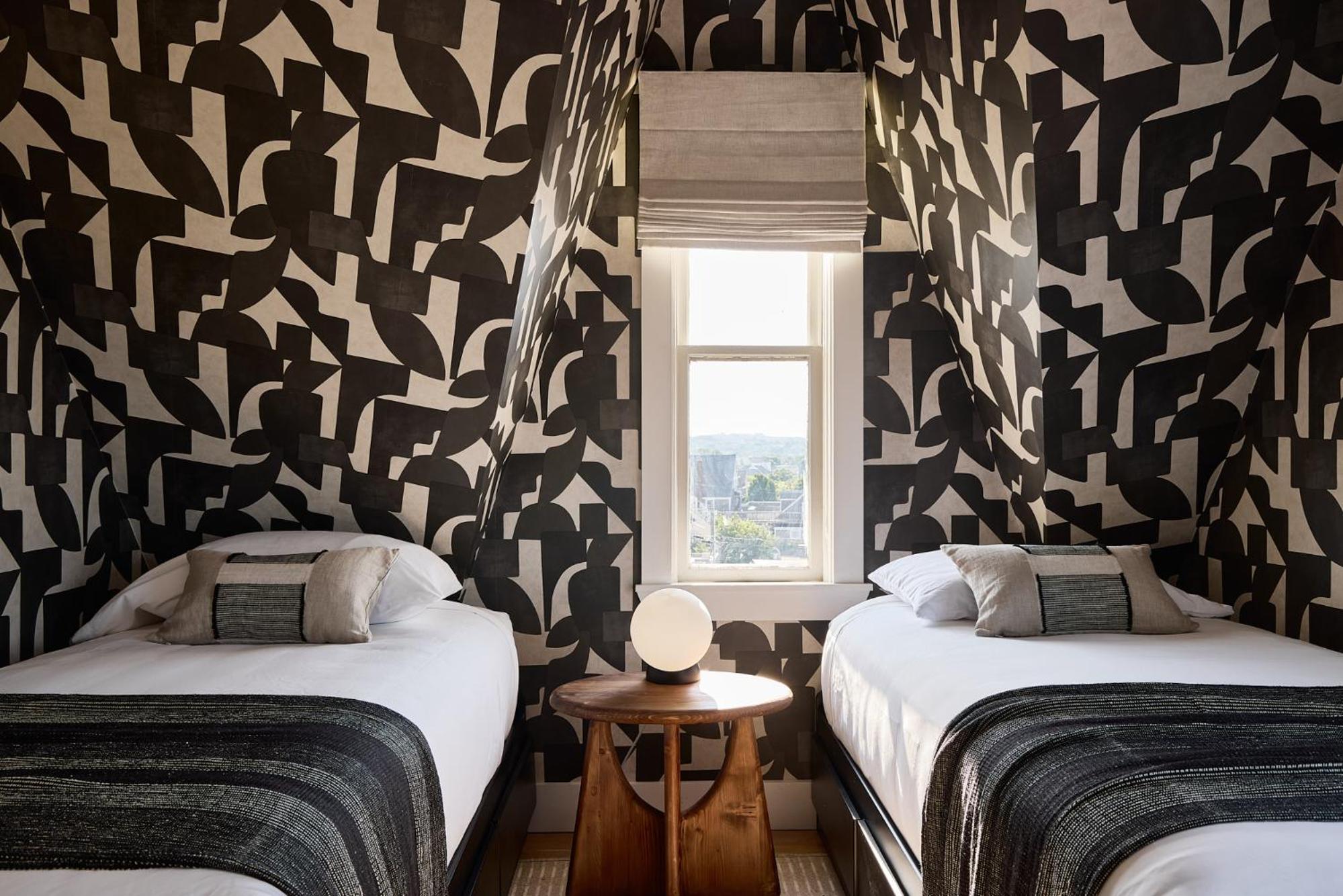 Twin Room - Photo 1