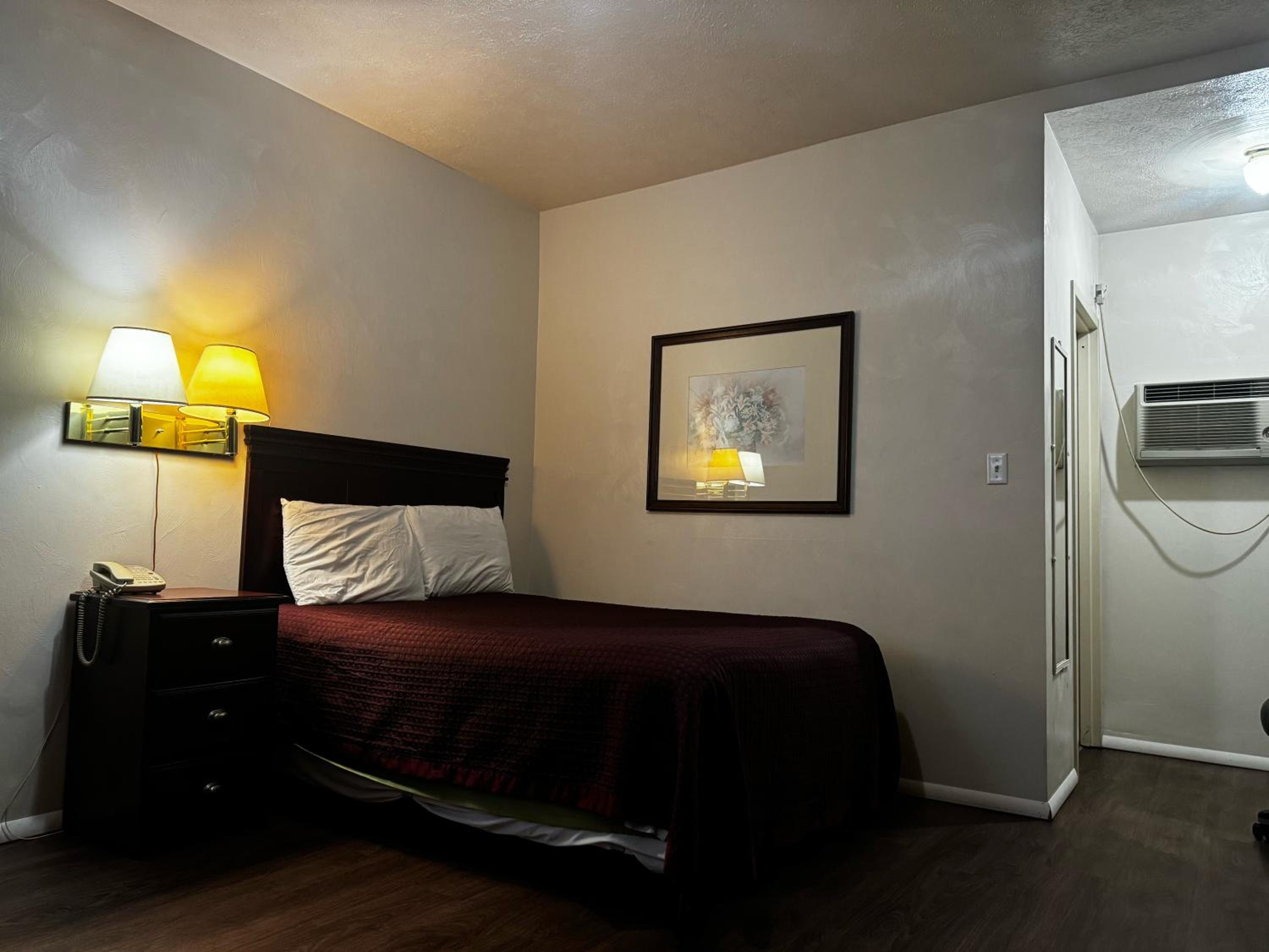 Standard Double Room photo 1