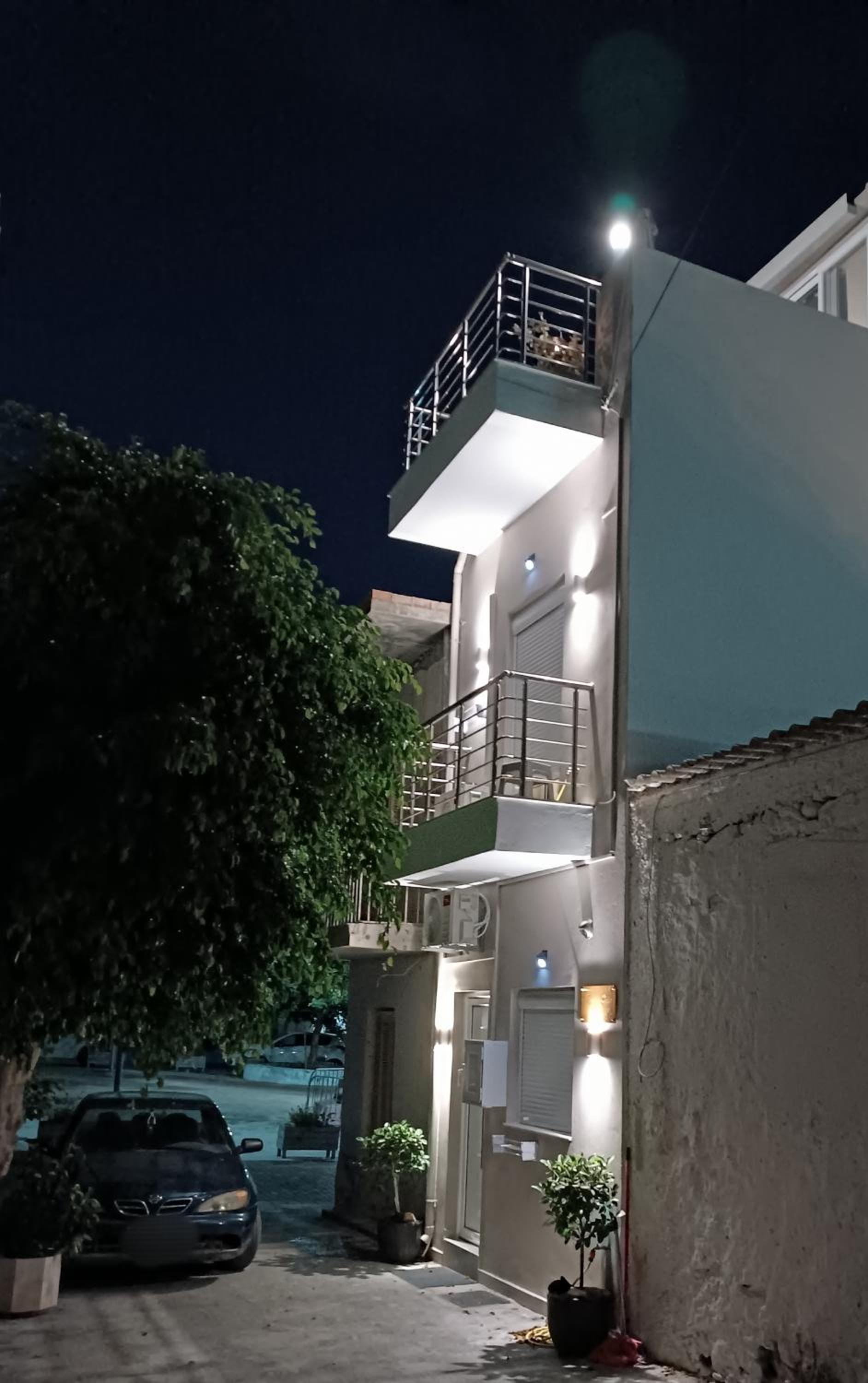One-Bedroom House photo 2