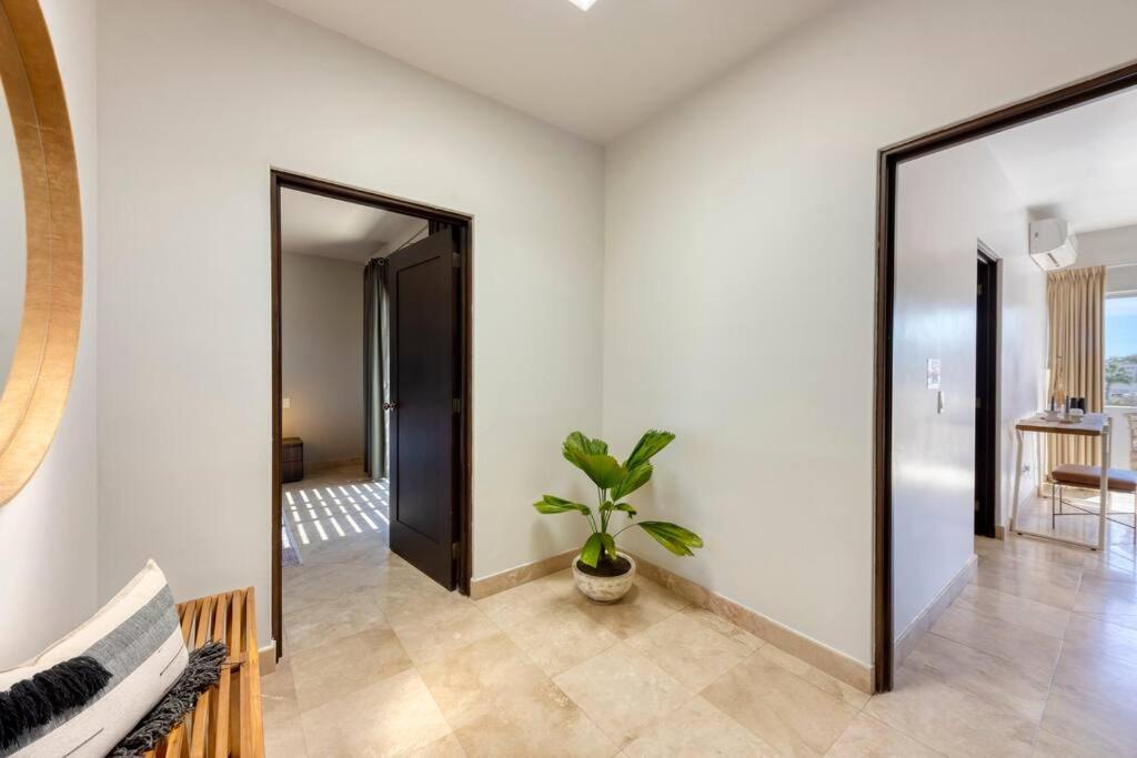 Villa photo 1