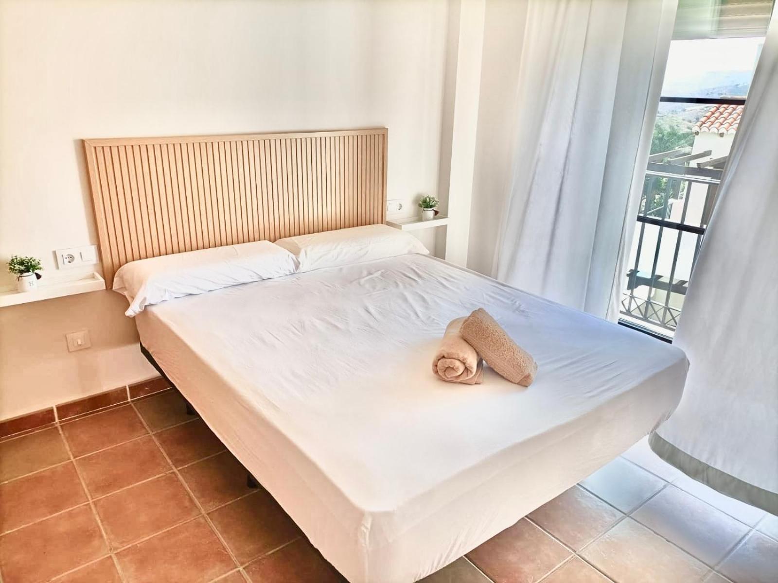Two-Bedroom Apartment with View photo 2