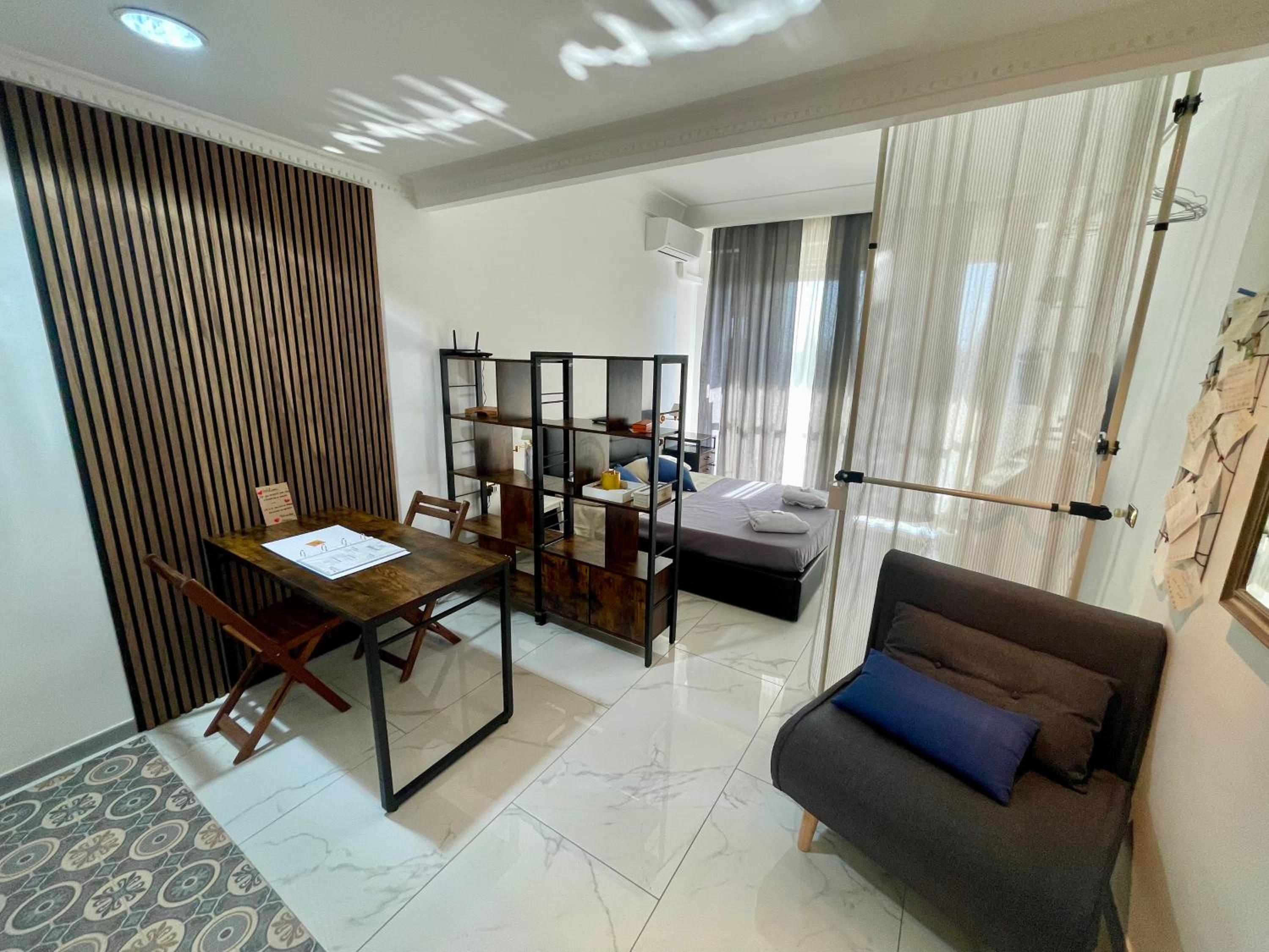 Studio Apartment with Balcony
