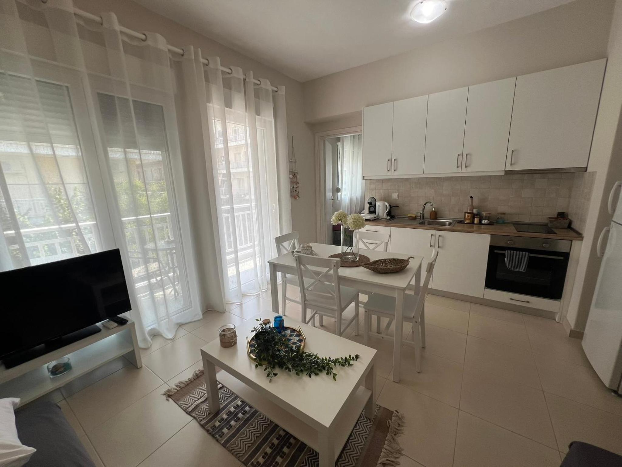 Apartment with View and Balcony photo 3