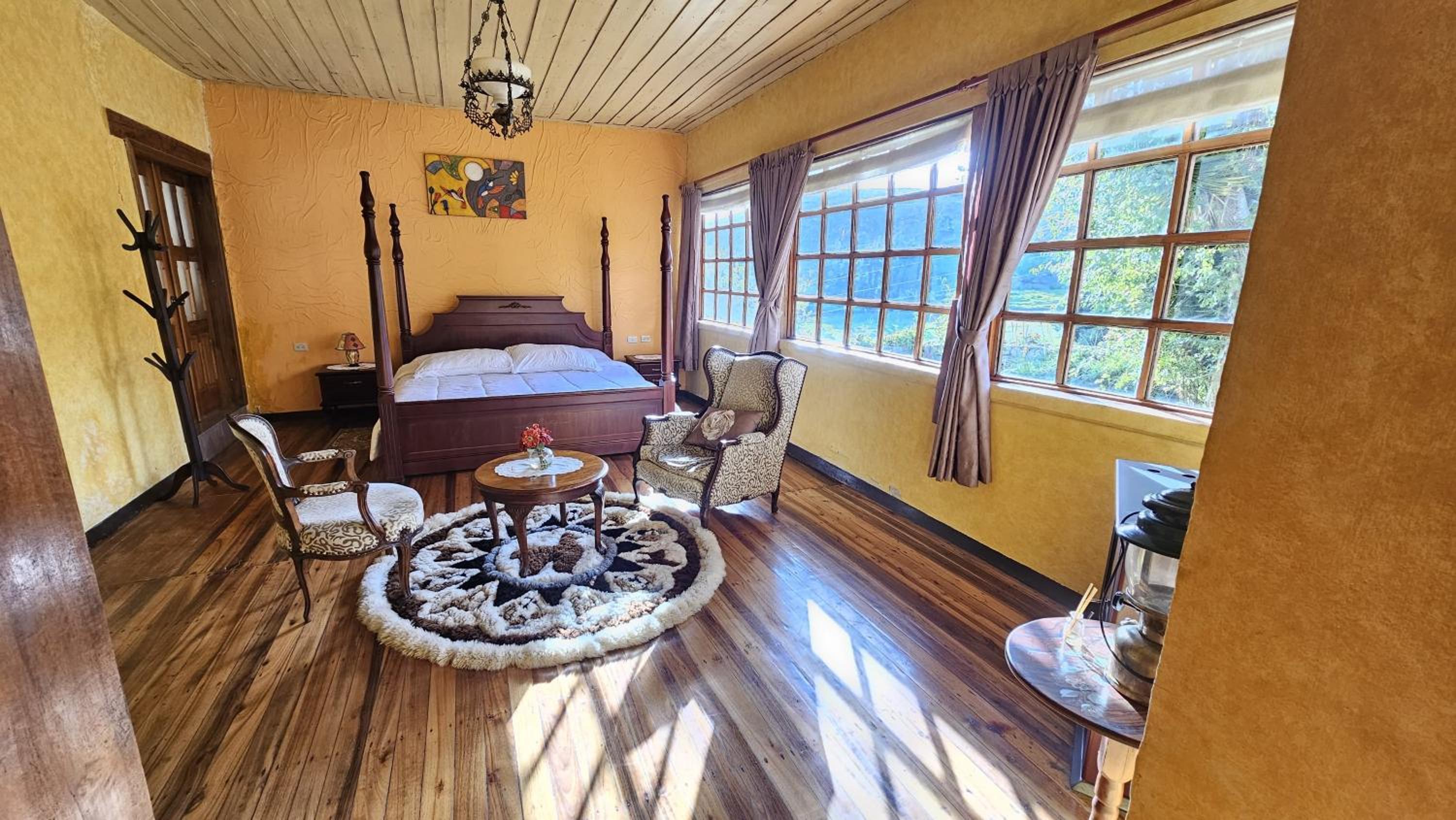 Suite photo 1