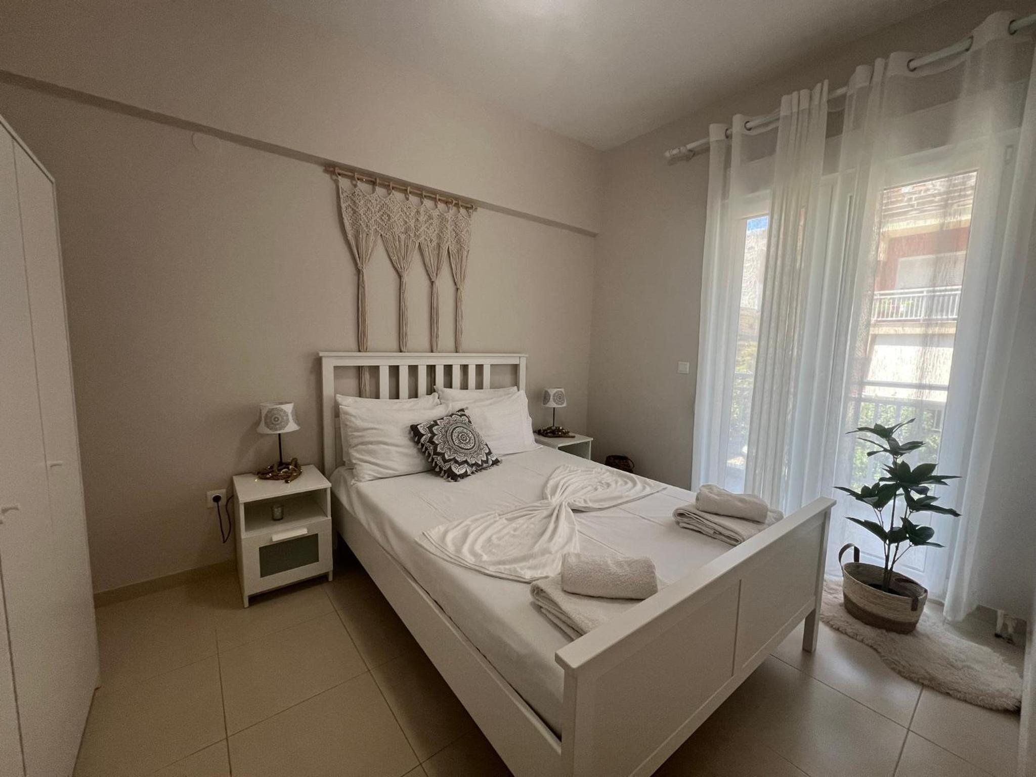 One-Bedroom Standard Apartment photo 3