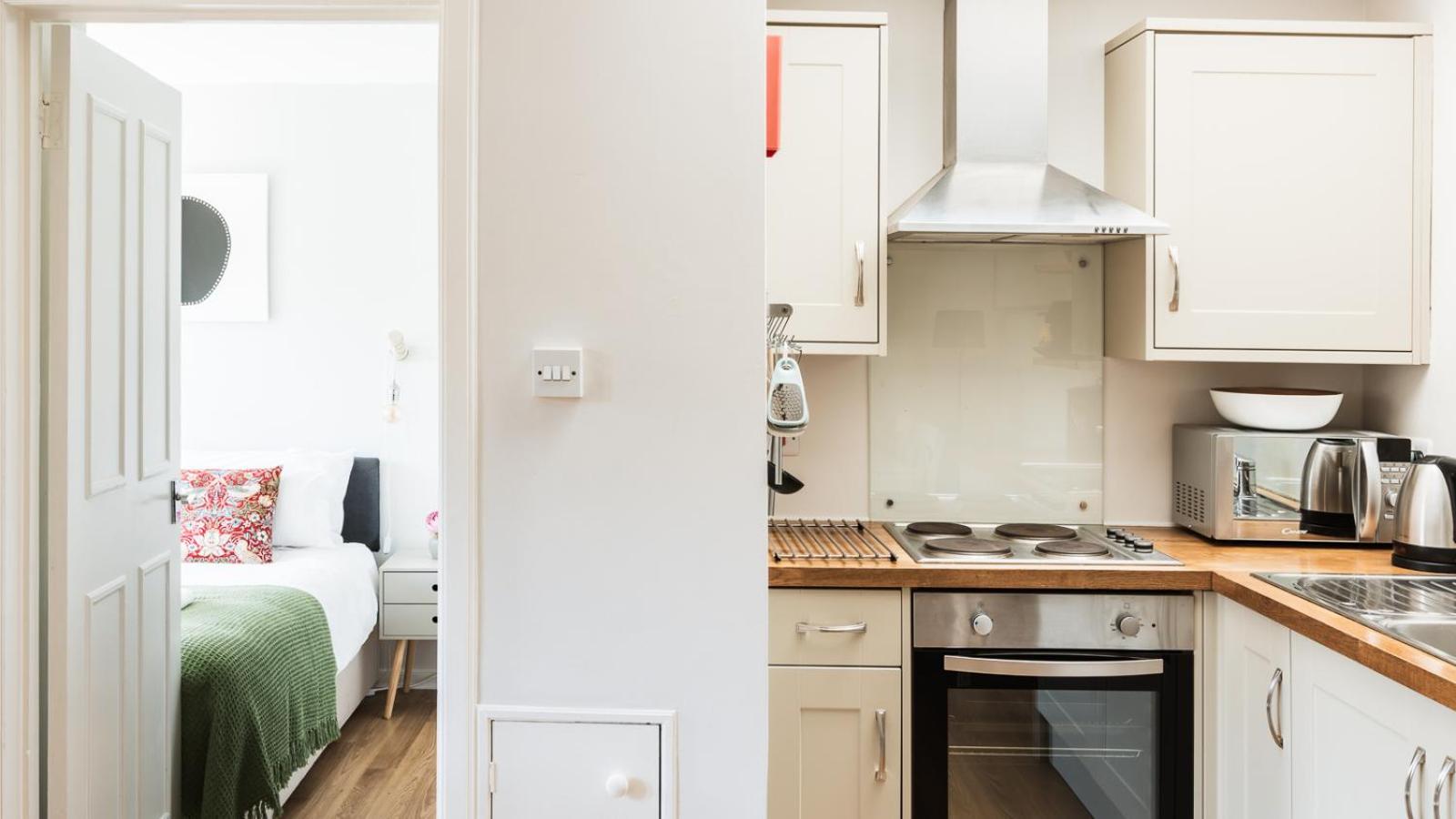 One-Bedroom House photo 2