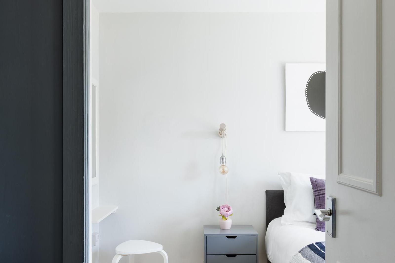 One-Bedroom House photo 1