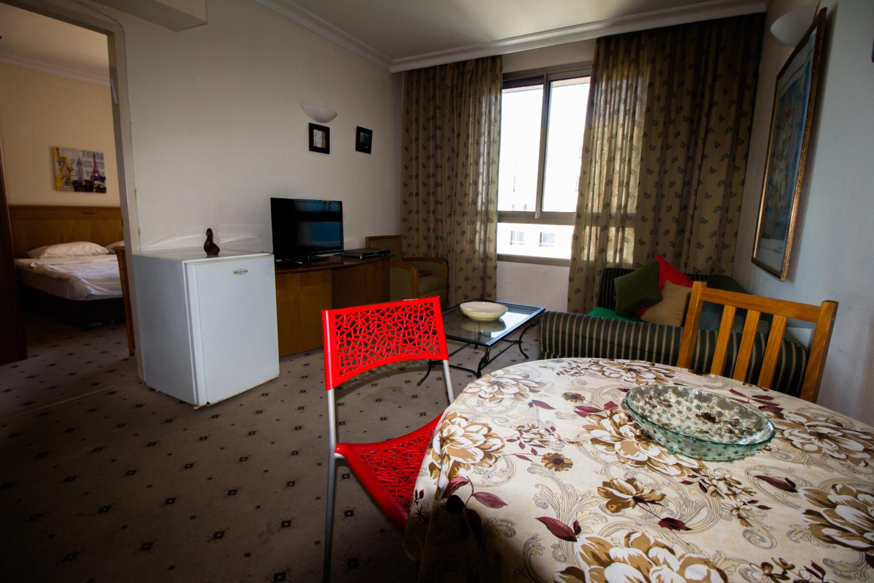 One-Bedroom Apartment with Sea View photo 3
