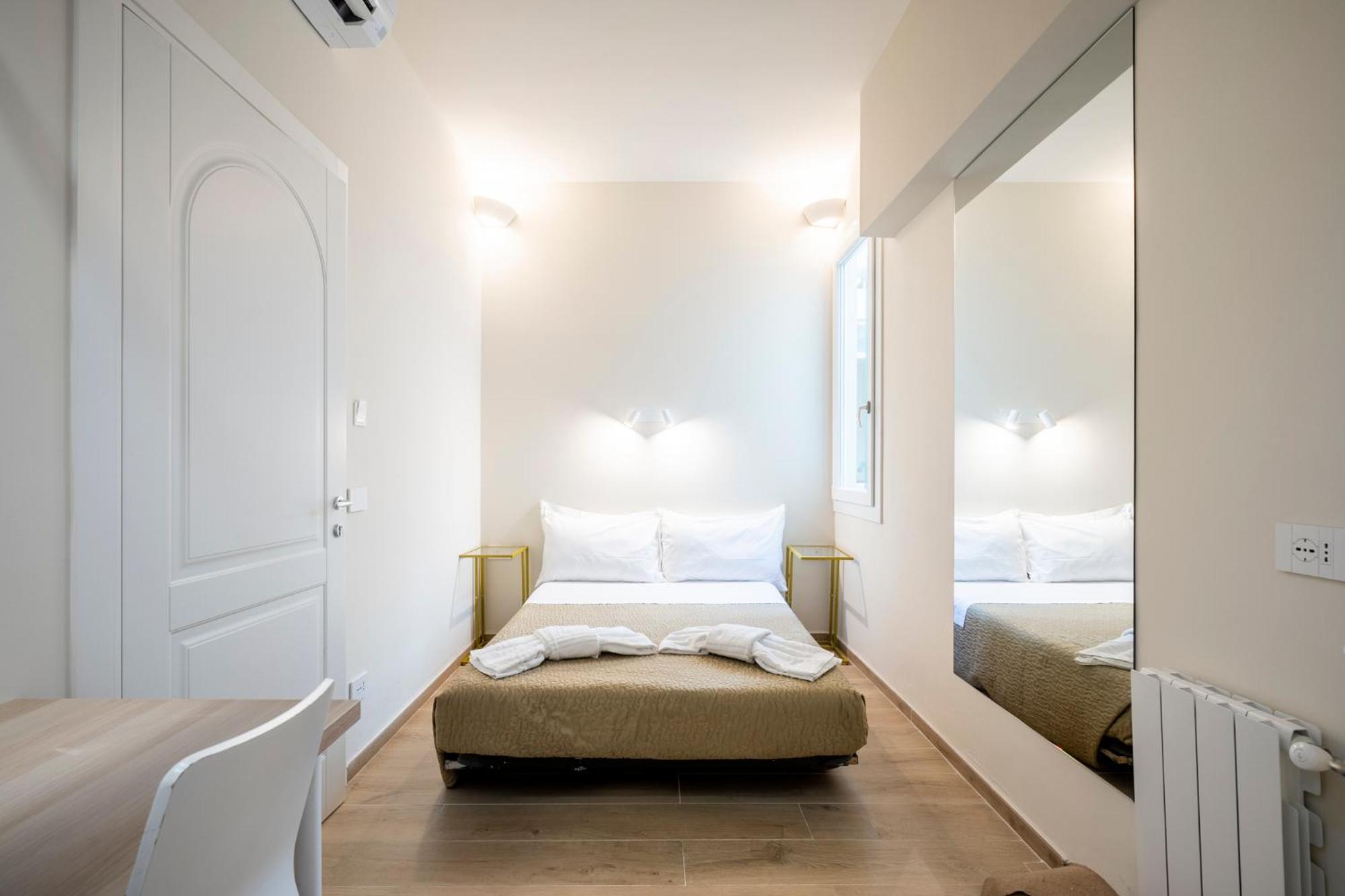 Standard Double Room photo 1
