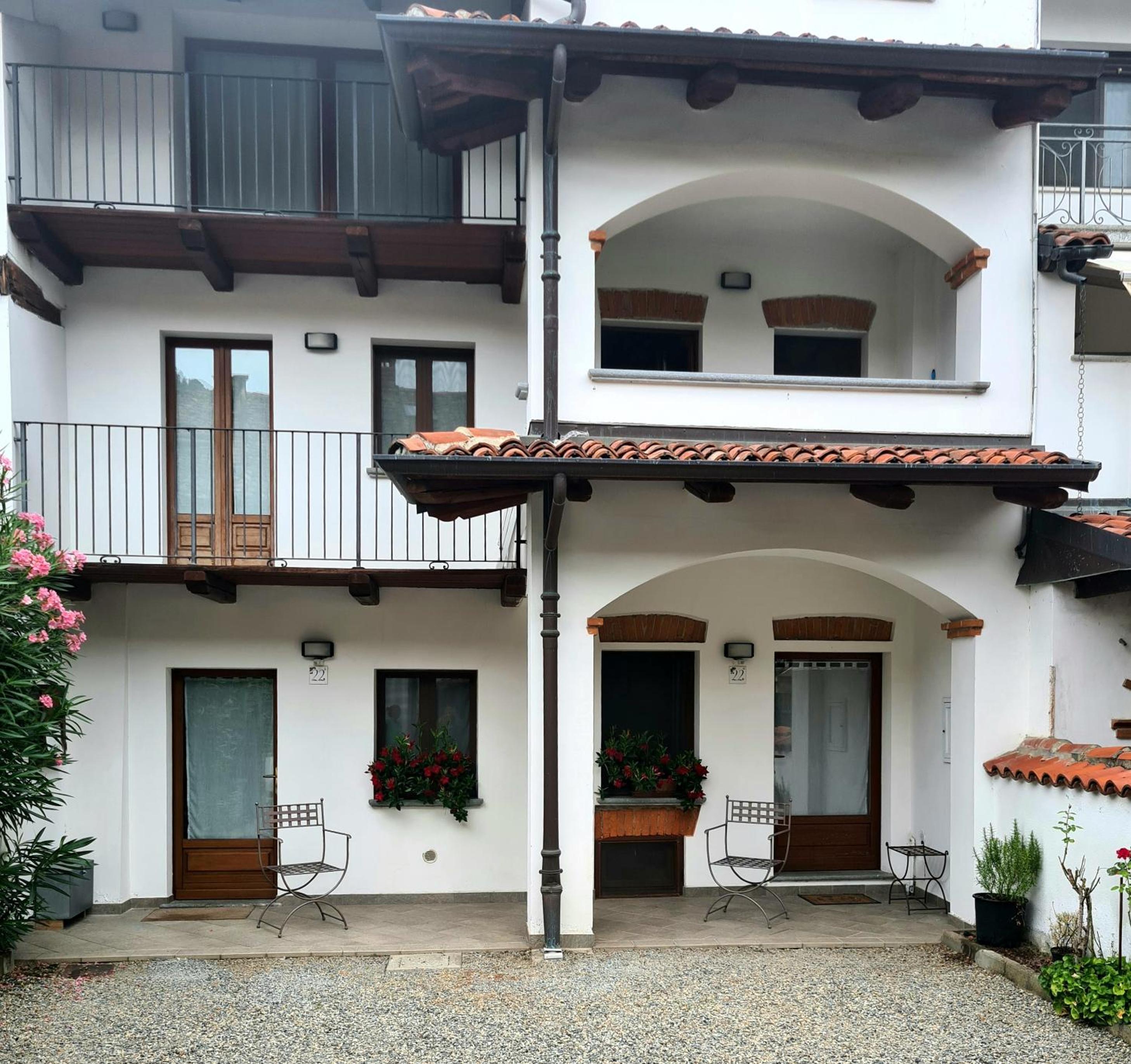 Apartment - Split Level photo 3