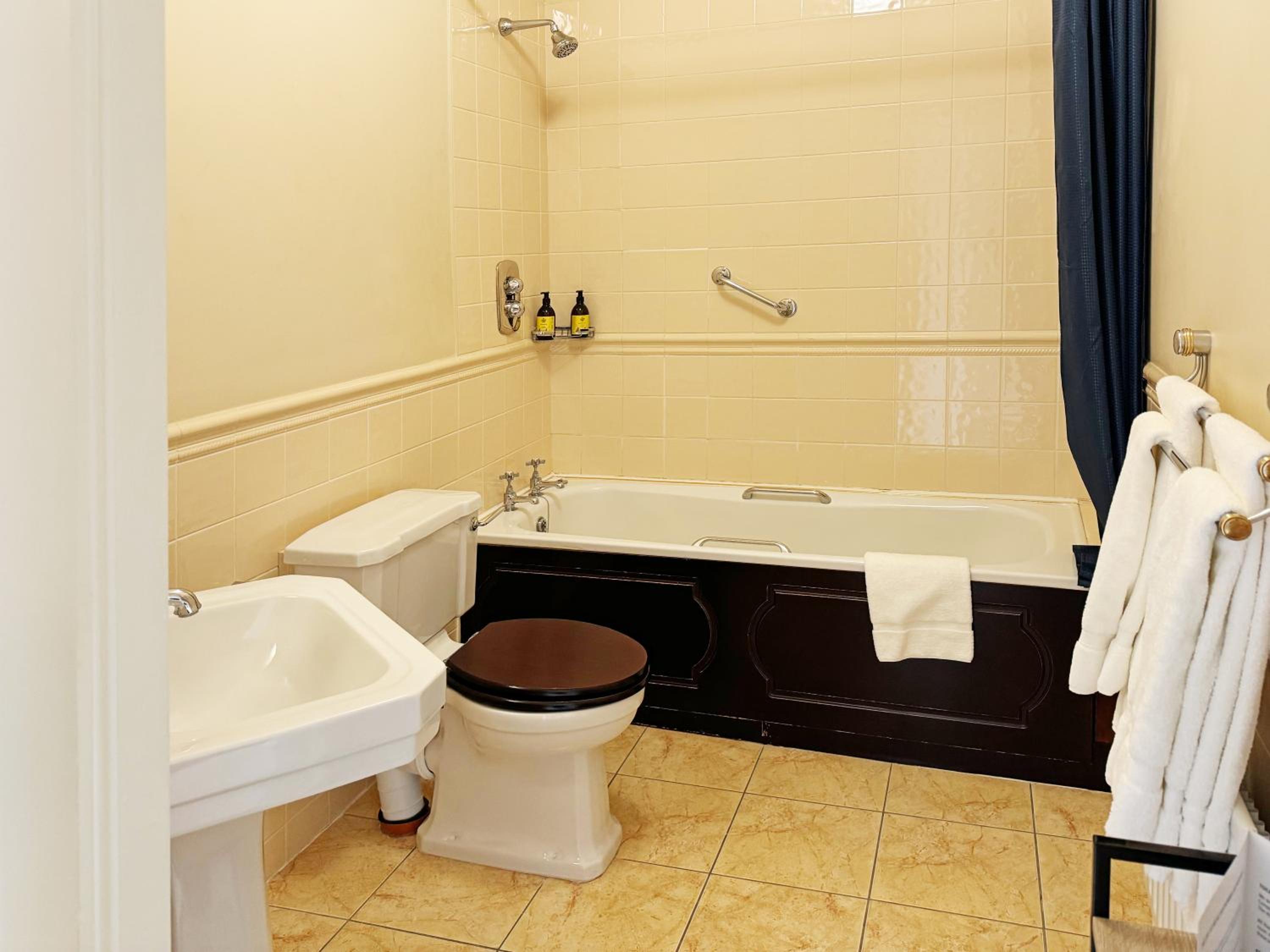 Double Room with Ocean View - Photo 4
