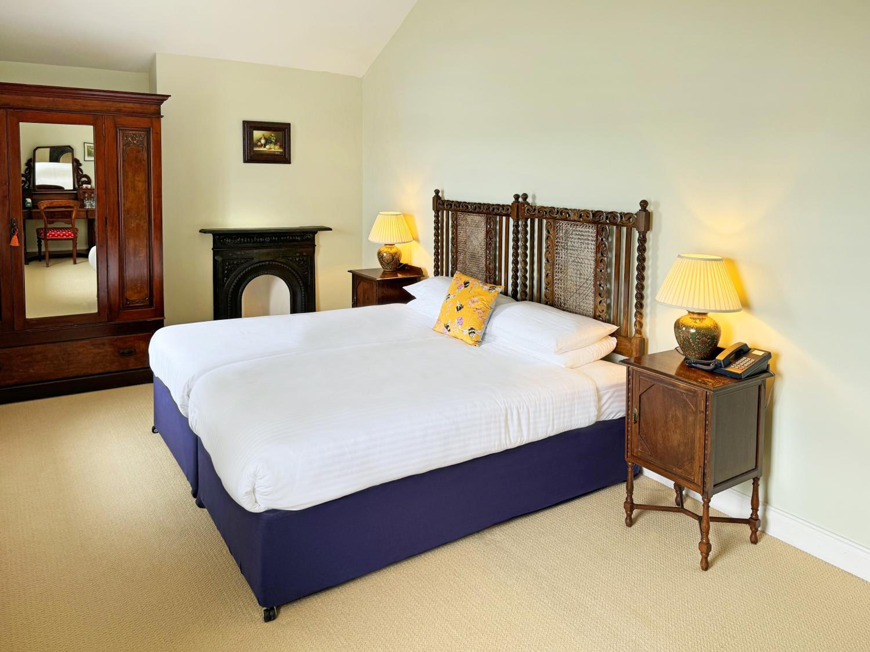 Deluxe Double or Twin Room with Ocean View - Photo 2