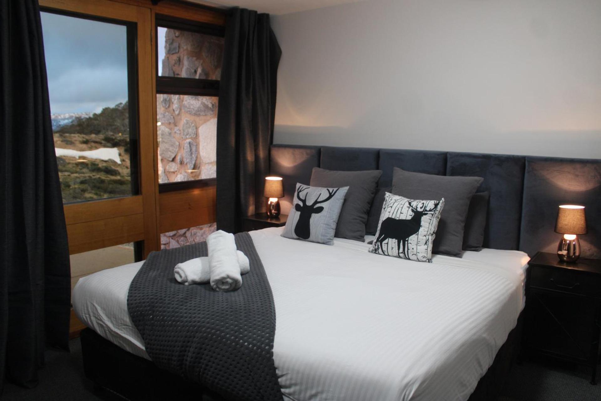 Suite with Mountain View photo 3
