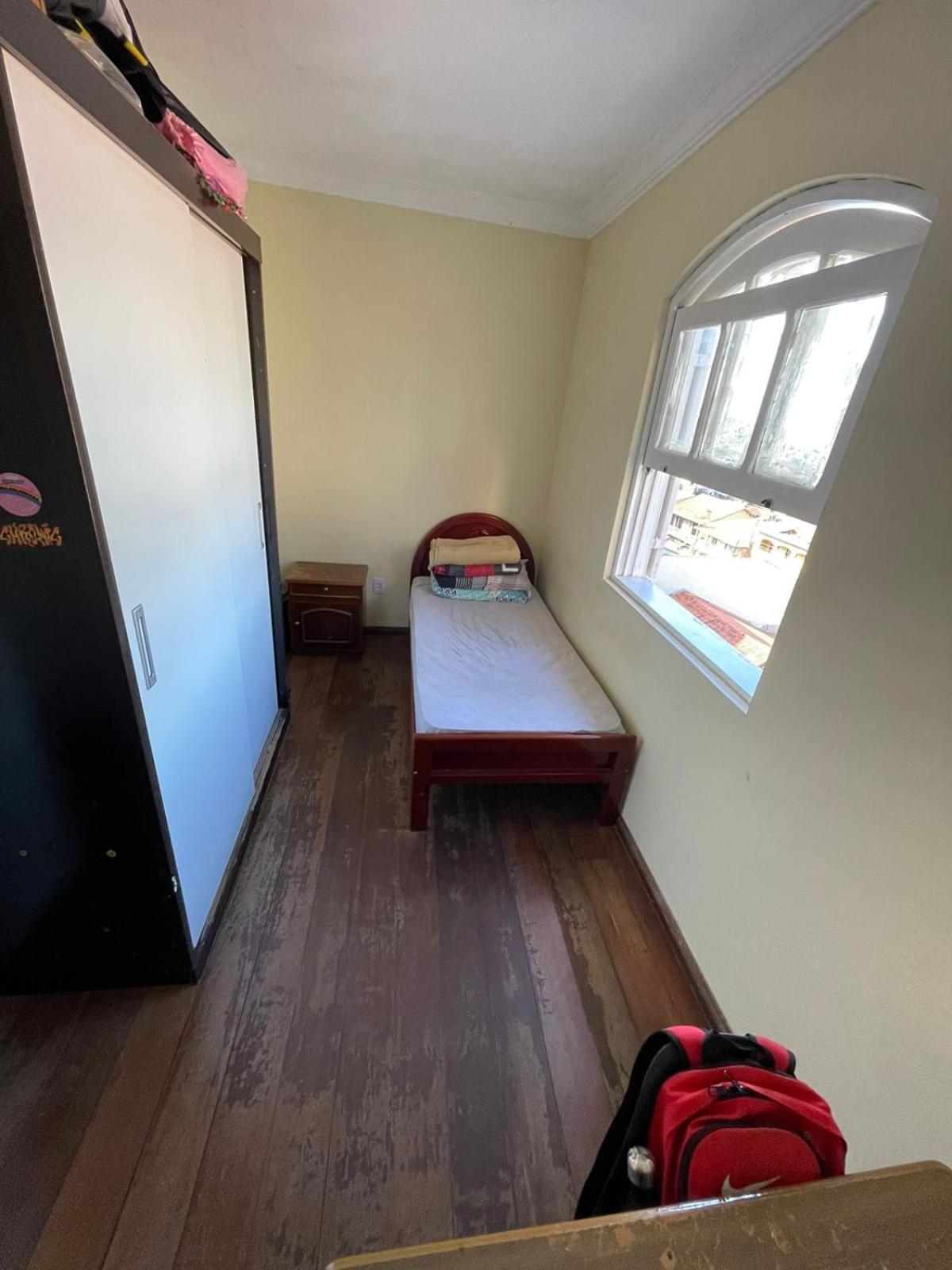 Single Room with Mountain View