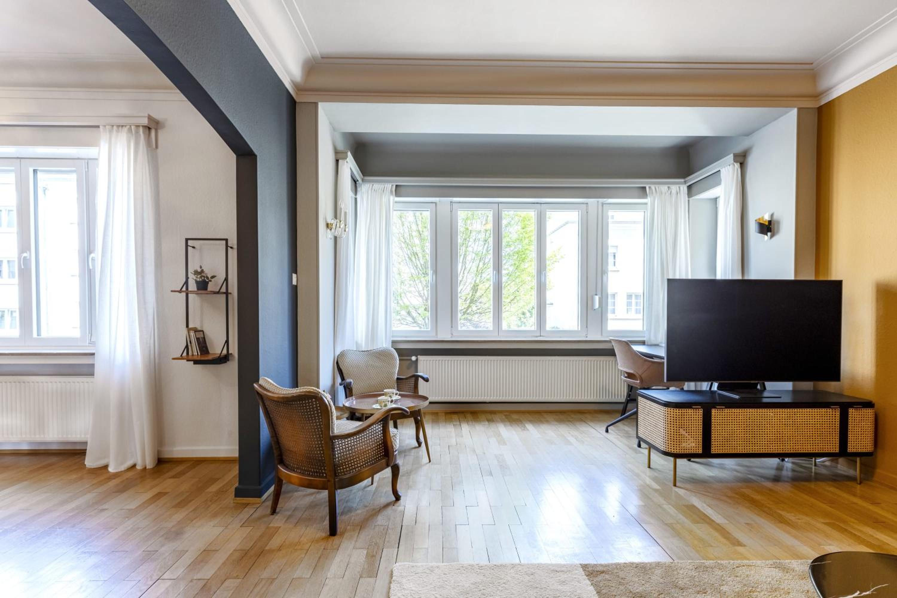 Apartment photo 1